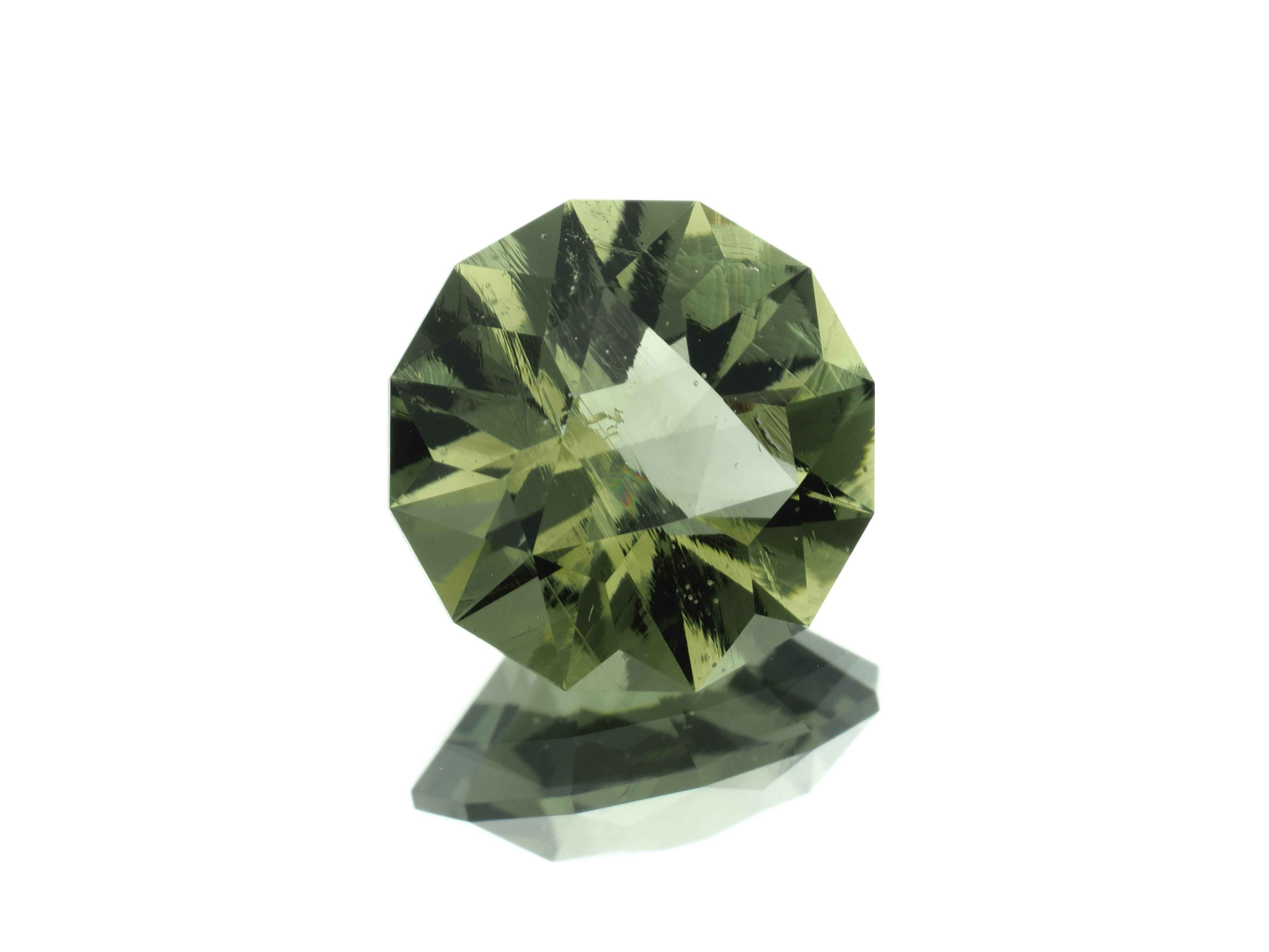 Moldavite faccettata 1,5ct – TOP quality - BV087