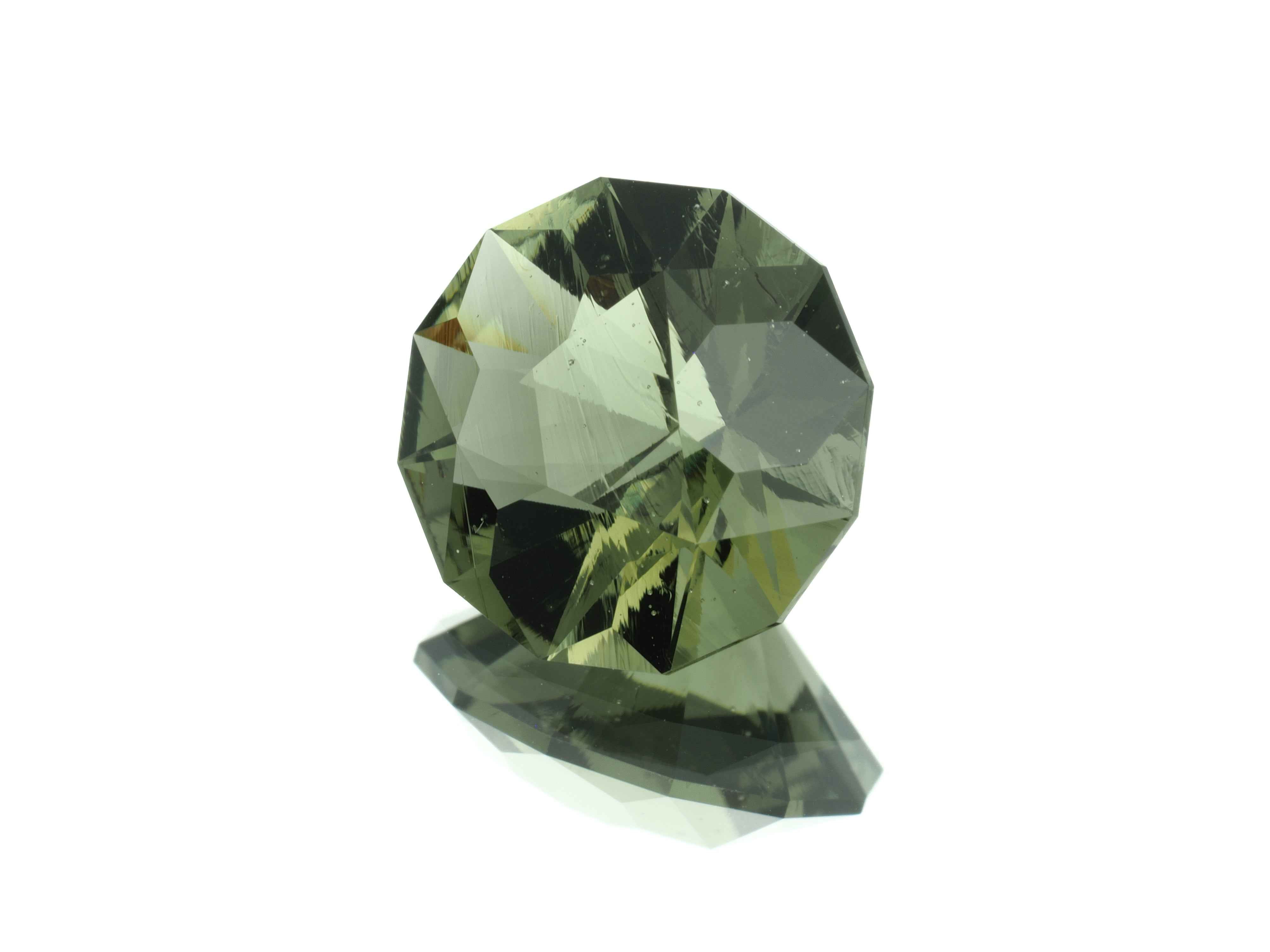 Moldavite faccettata 1,5ct – TOP quality - BV087