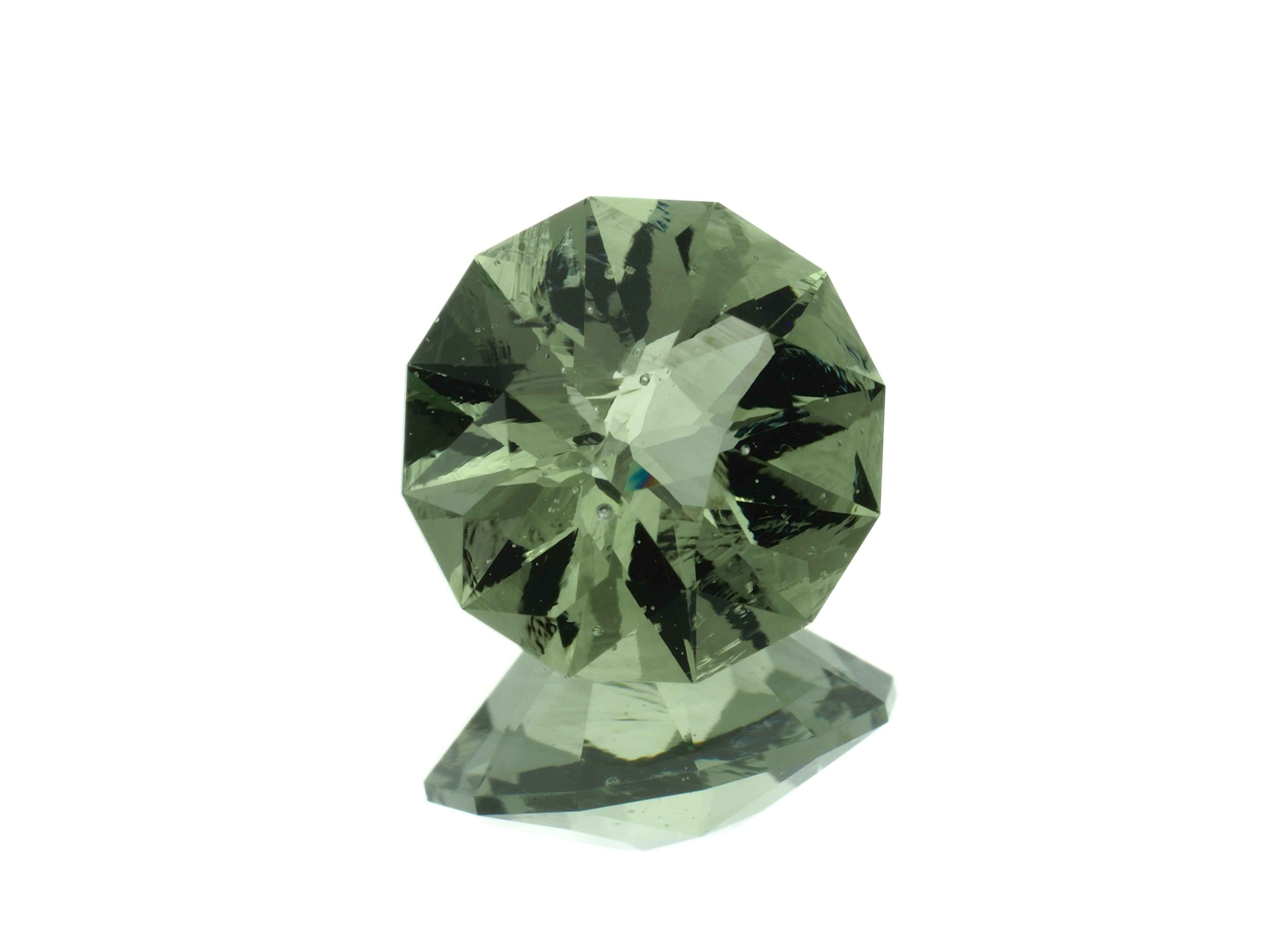 Moldavite faccettata 1ct – TOP quality - BV088