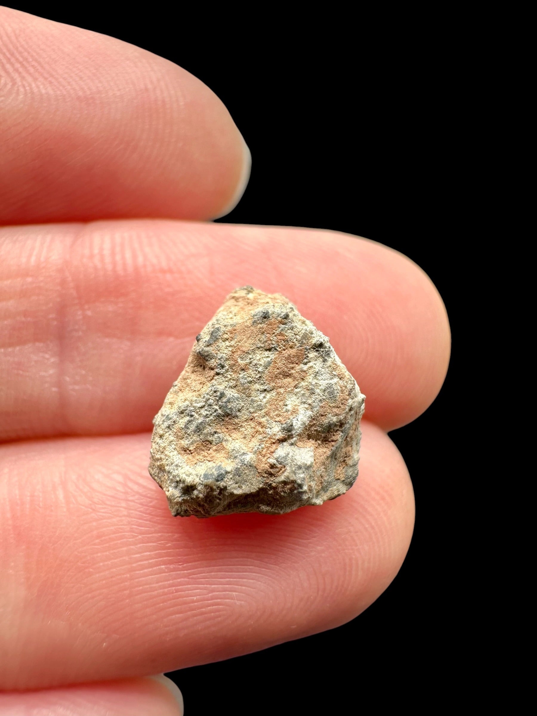 Lunar meteorite Bechar 007 – 0,7g – Algeria