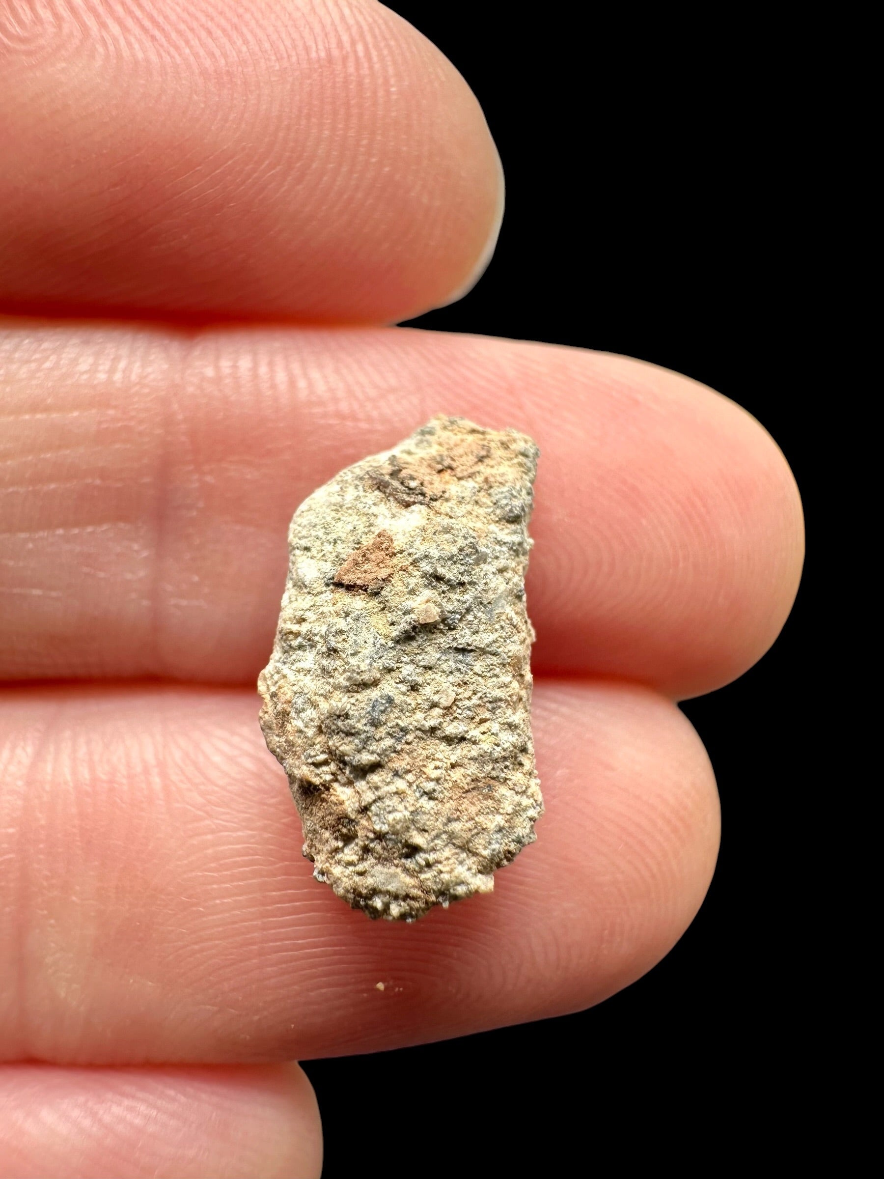 Lunar meteorite Bechar 007 – 0,6g – Algeria - MEBA130