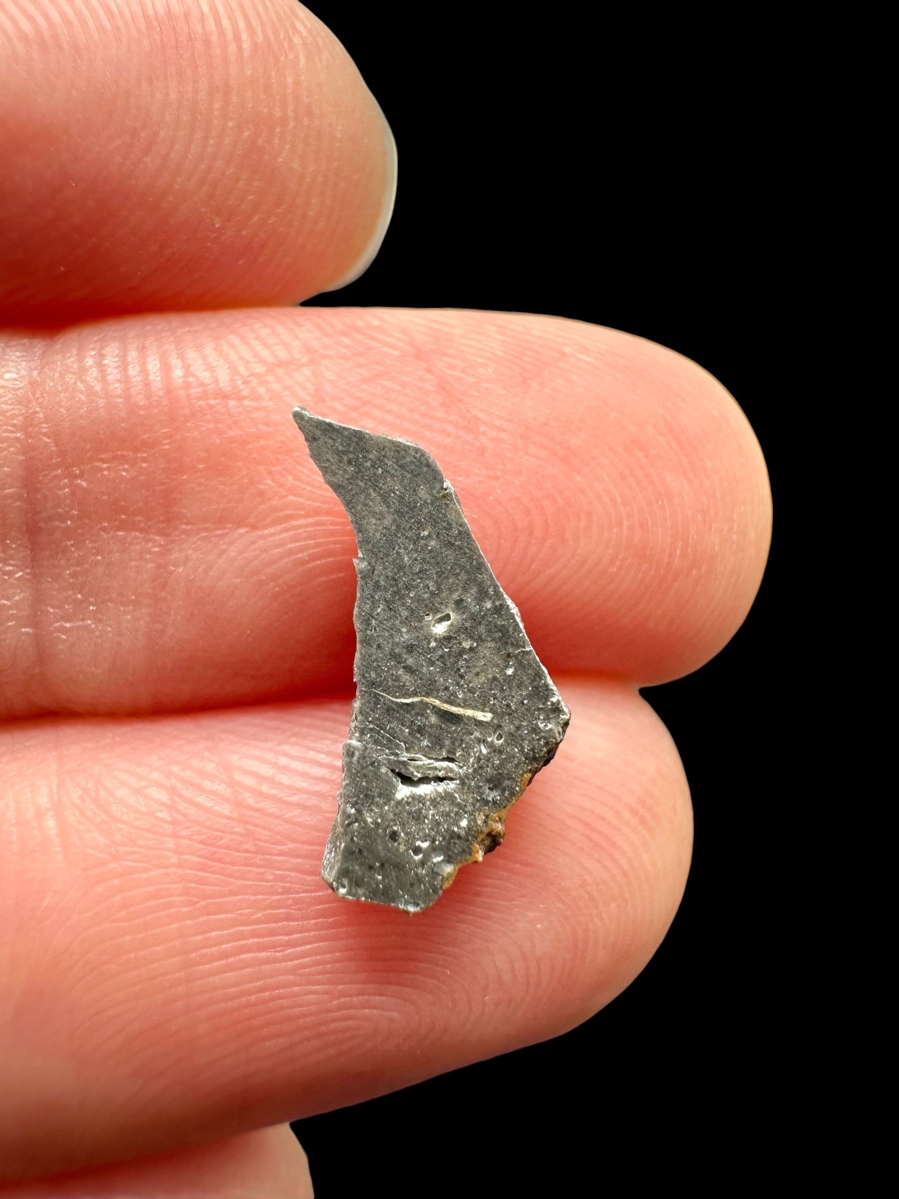 Lunar meteorite NWA 17865 – 0,3g – Algeria - MENWL18