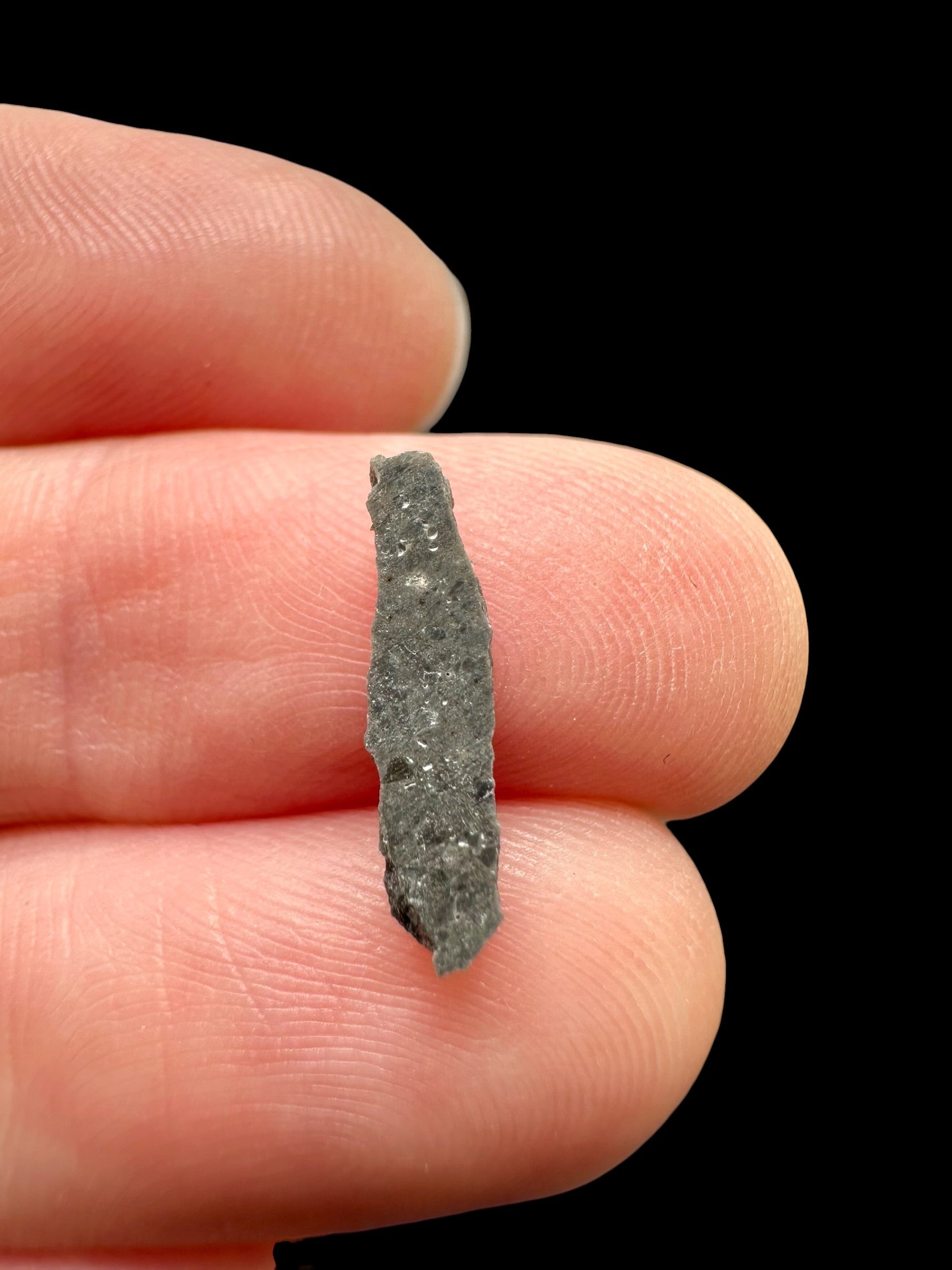 Lunar meteorite NWA 17865 – 0,2g – Algeria - MENWL28