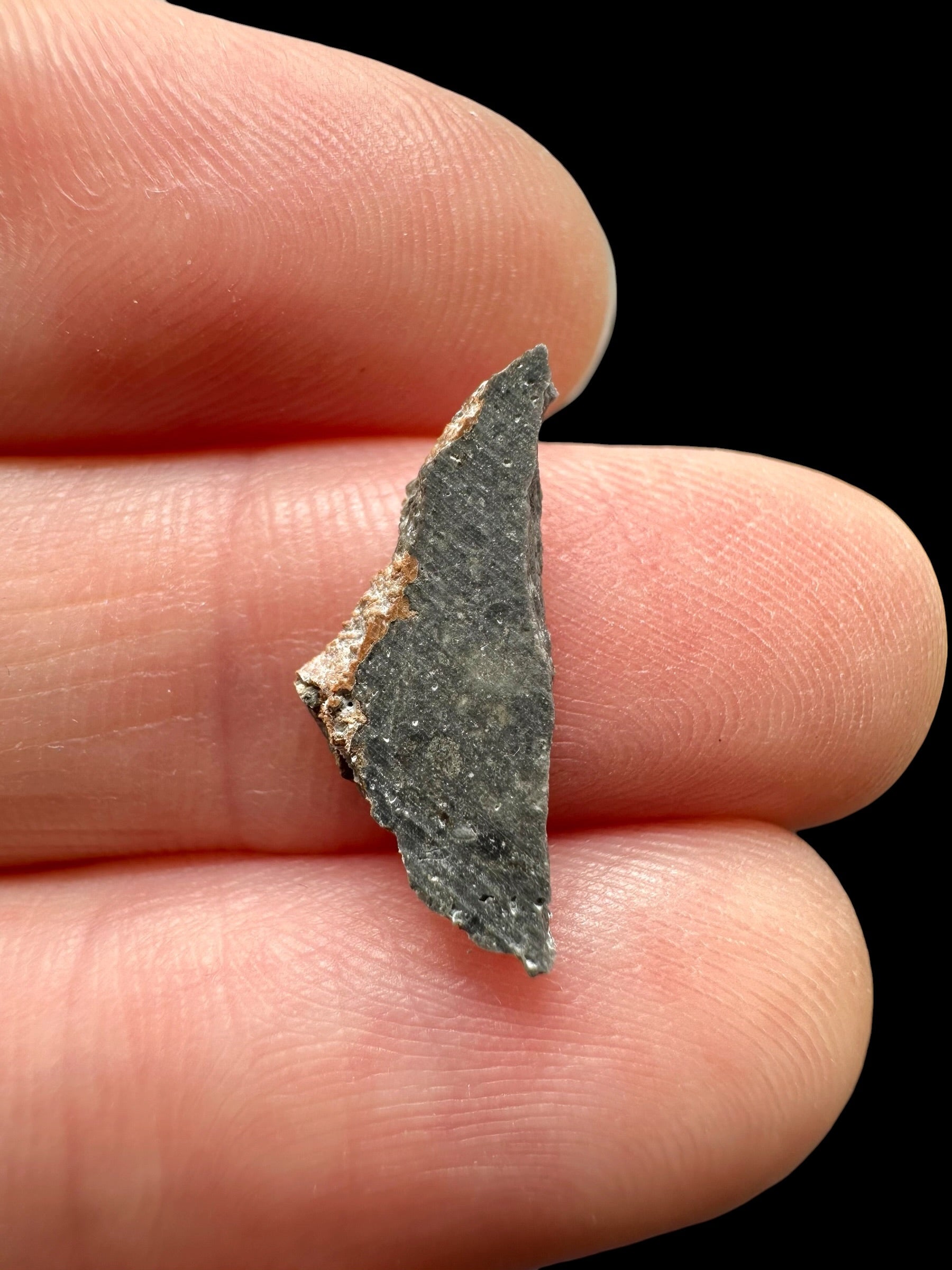 Lunar meteorite NWA 17865 – 0,4g – Algeria - MENWL32