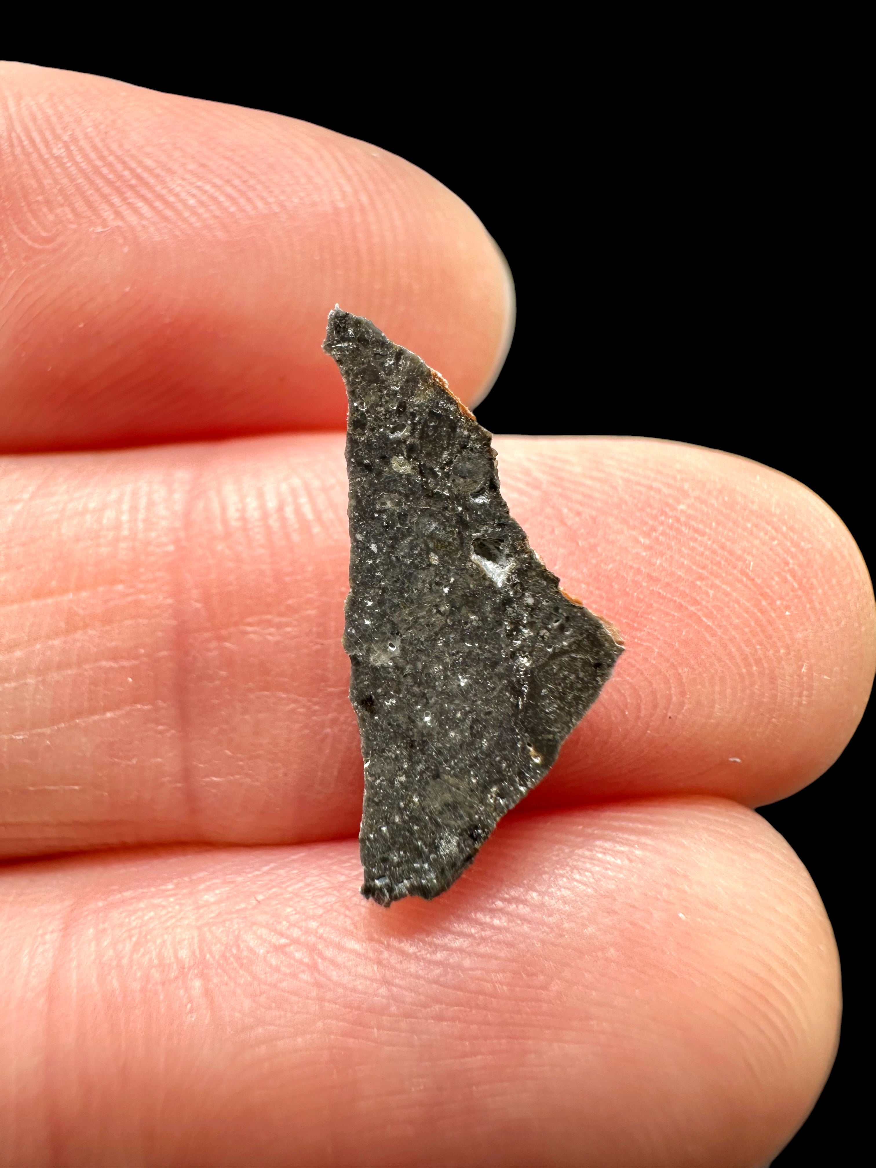Lunar meteorite NWA 17865 – 0,4g – Algeria - MENWL32