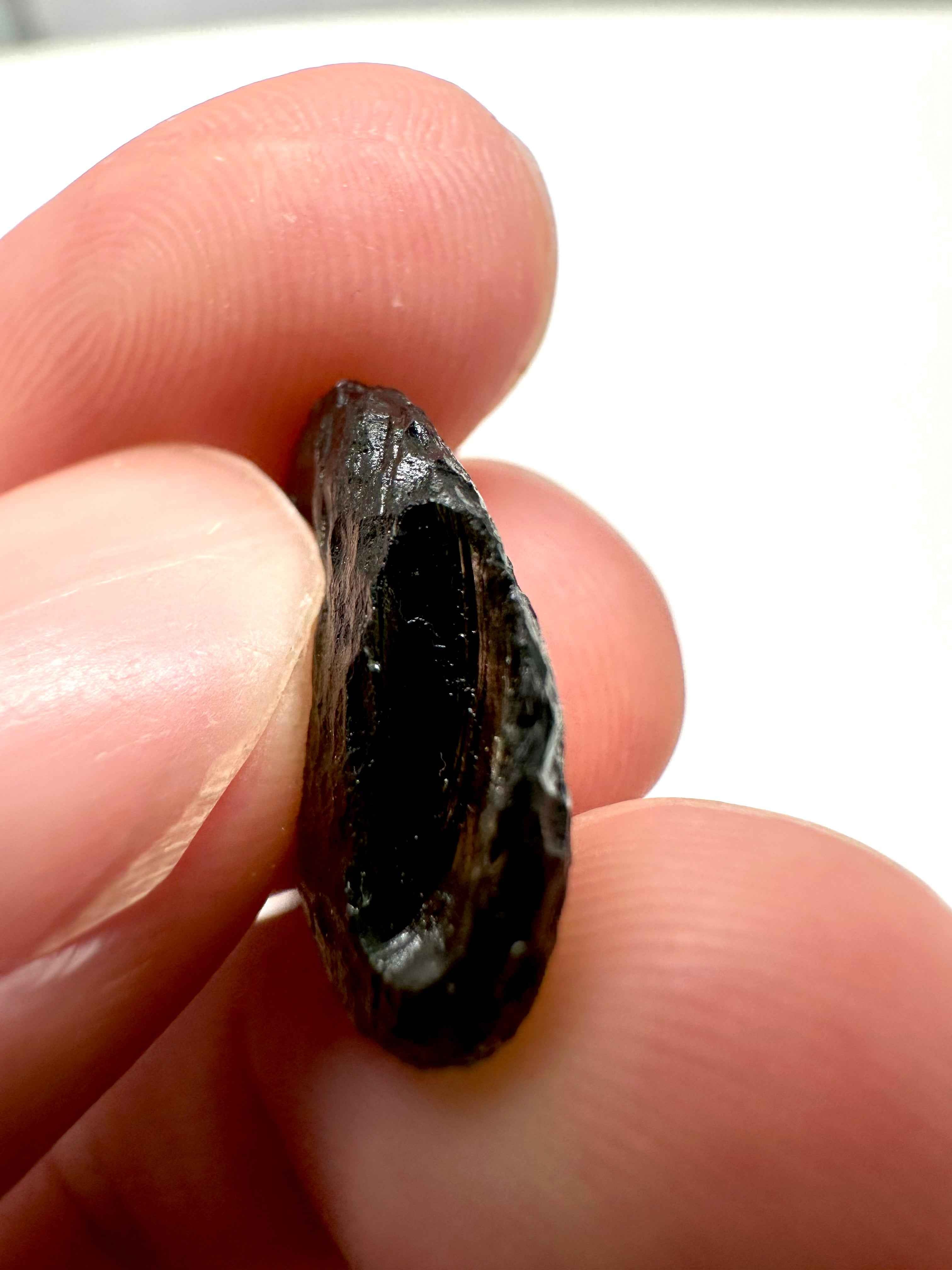 Moldavite – Vrabce – 1,4g - OVL071
