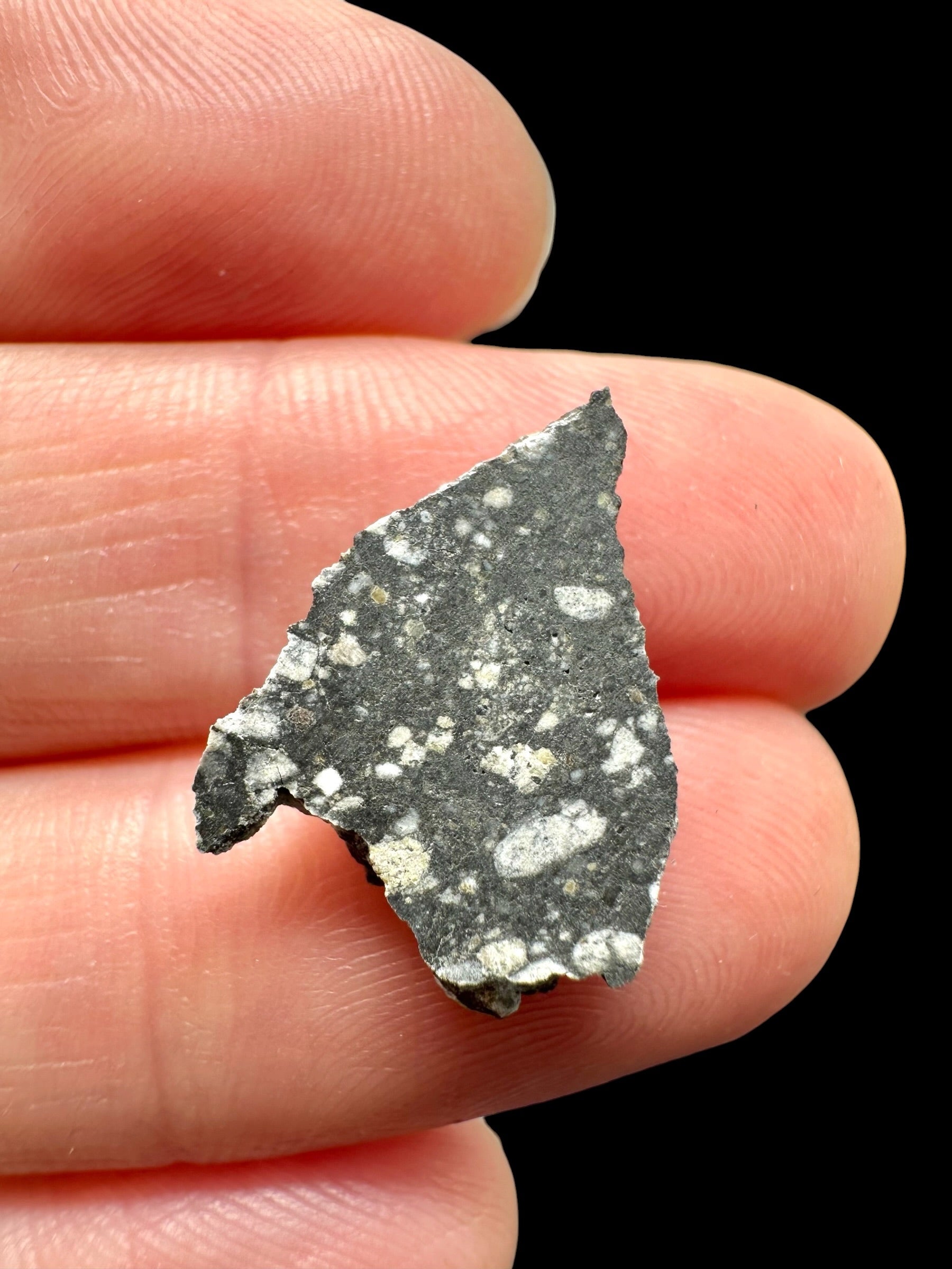 Lunar meteorite Ouargla 008 – 1g – Algeria - MEOU15