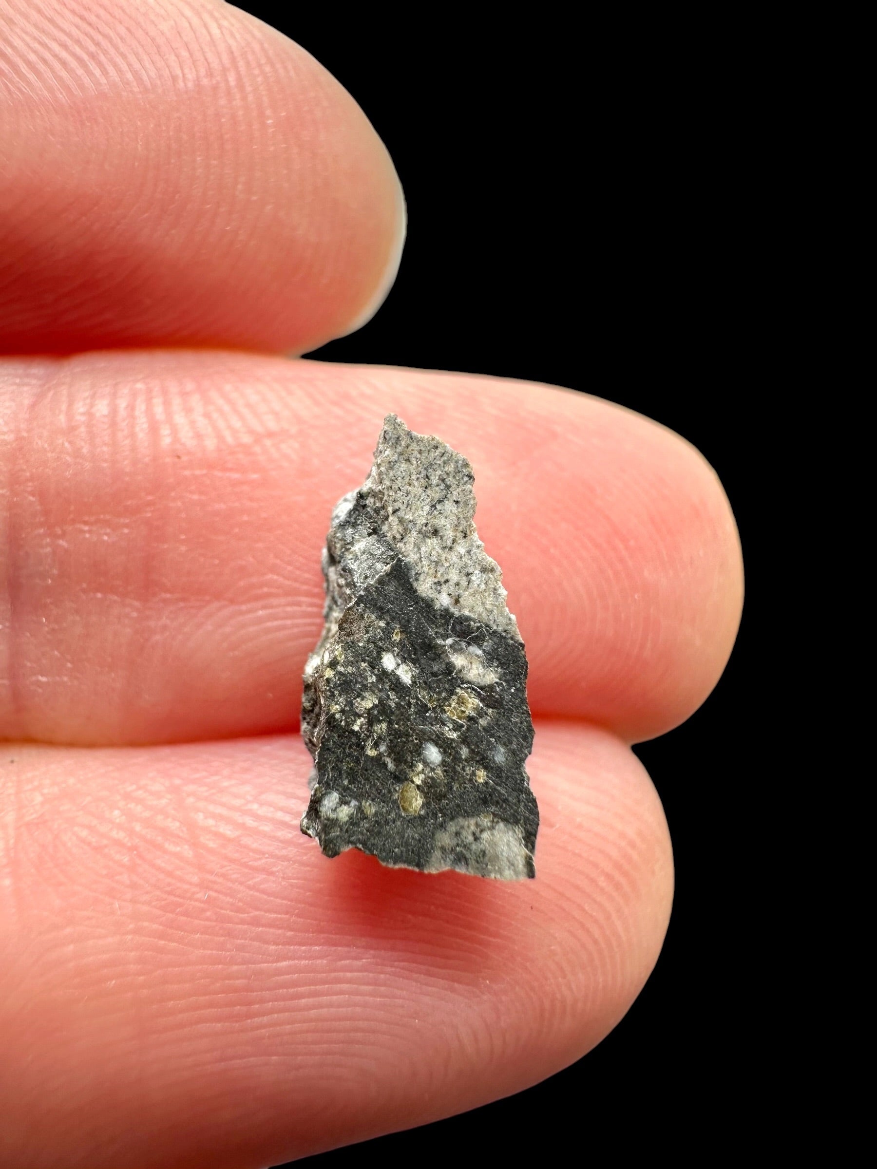 Lunar meteorite Ouargla 008 – 0,3g – Algeria - MEOU18