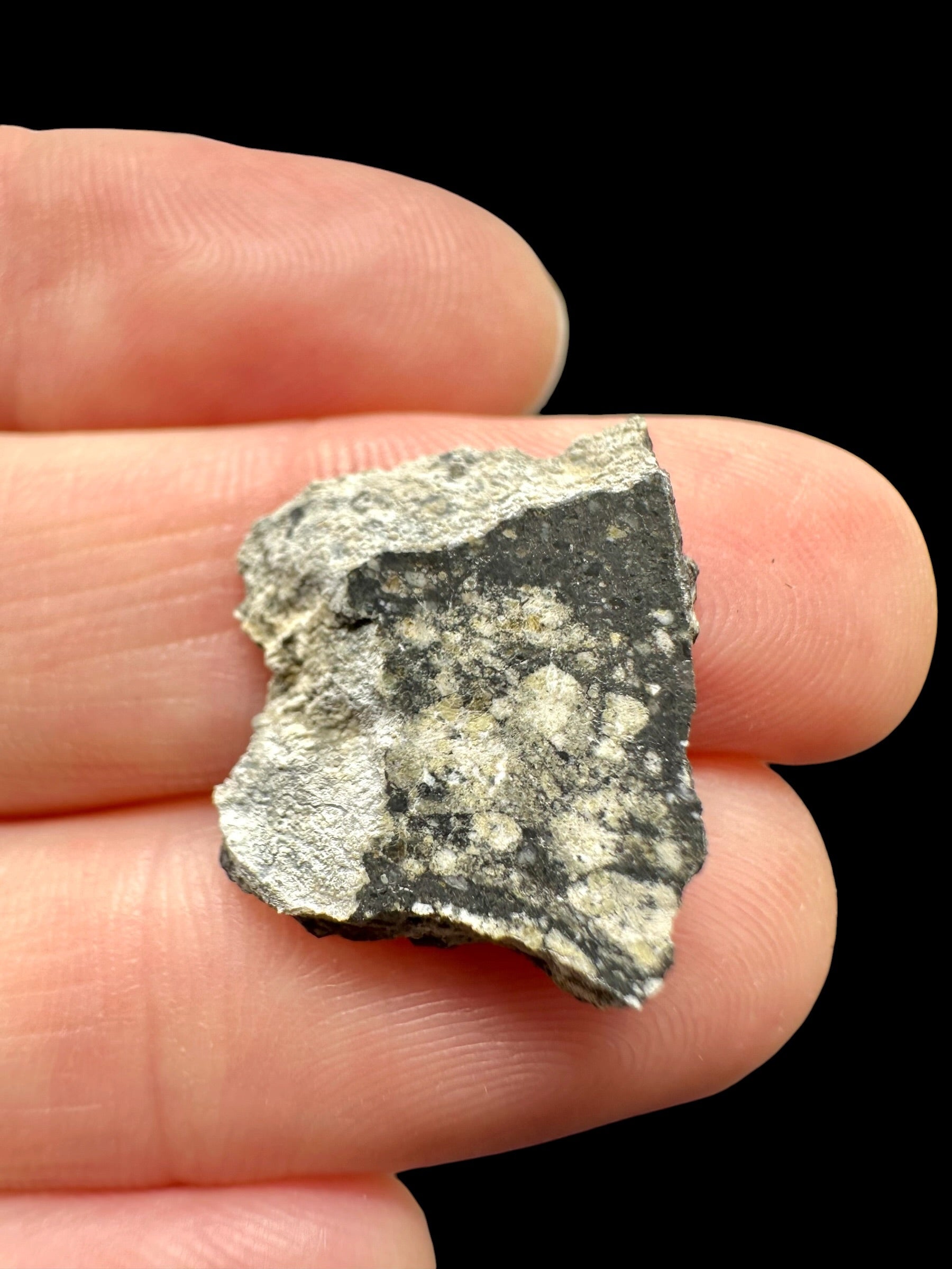 Lunar meteorite Ouargla 008 – 1,4g – Algeria - MEOU21