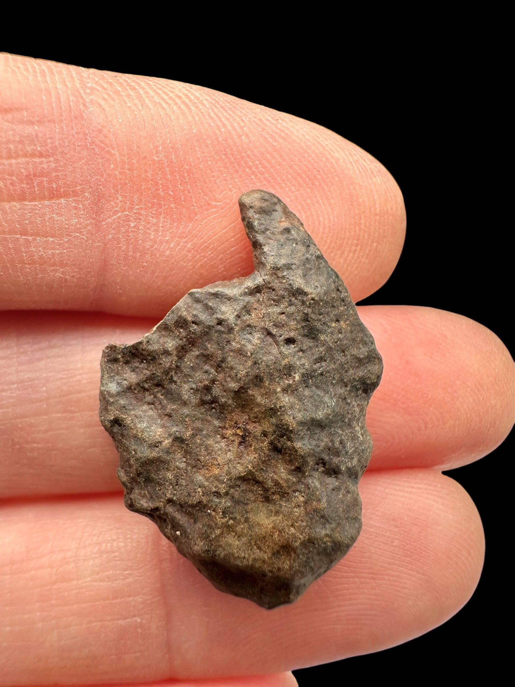 Meteorite NWA X (3-5g) – random piece - MENX70