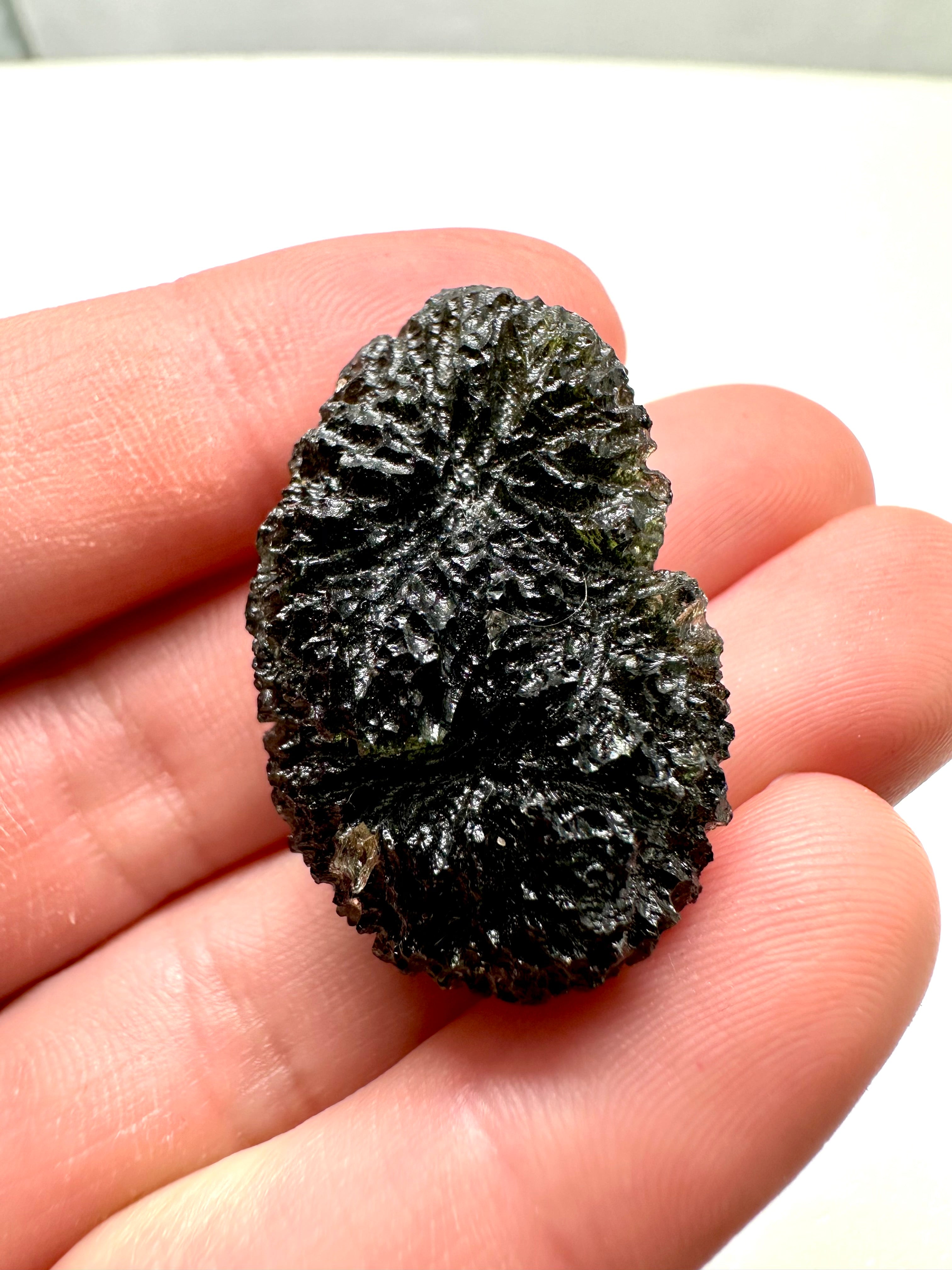 Moldavite – Nesmen – 12,9g - V1845