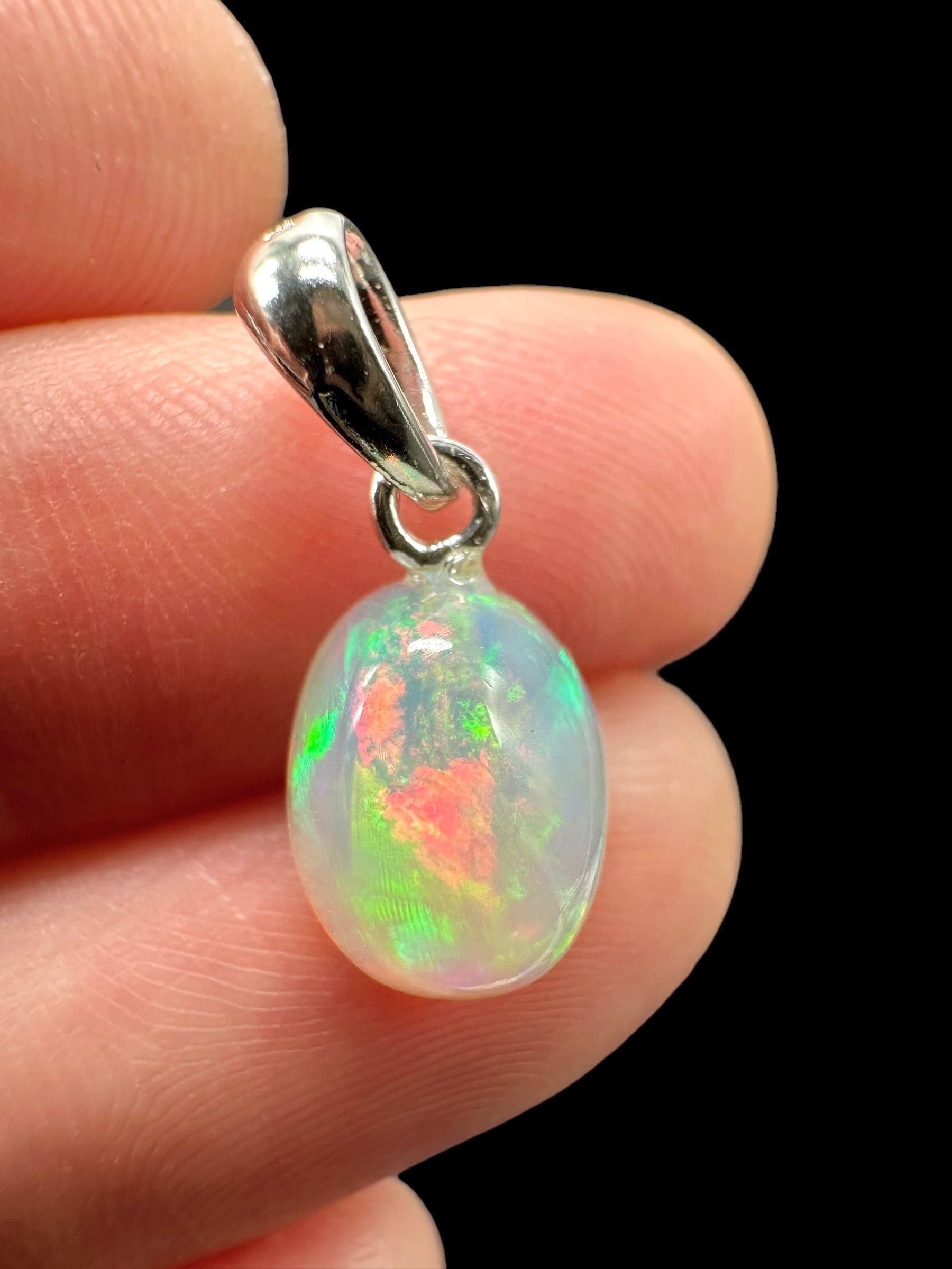 Silver faceted precious opal pendant - SP/OP146