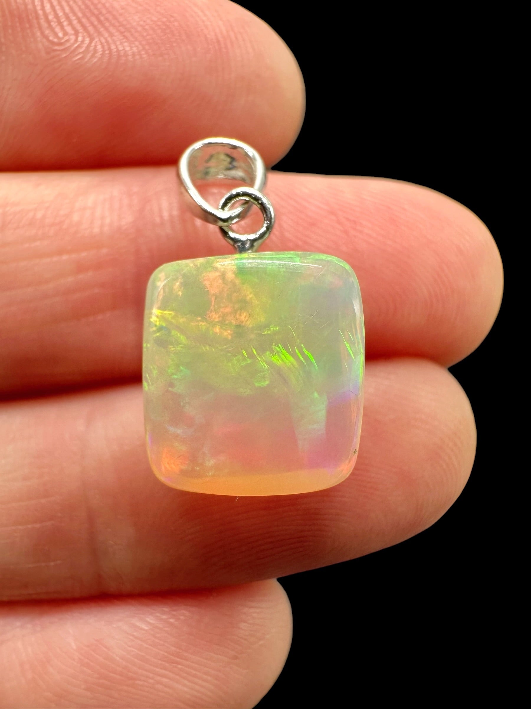 Silver faceted precious opal pendant - SP/OP151