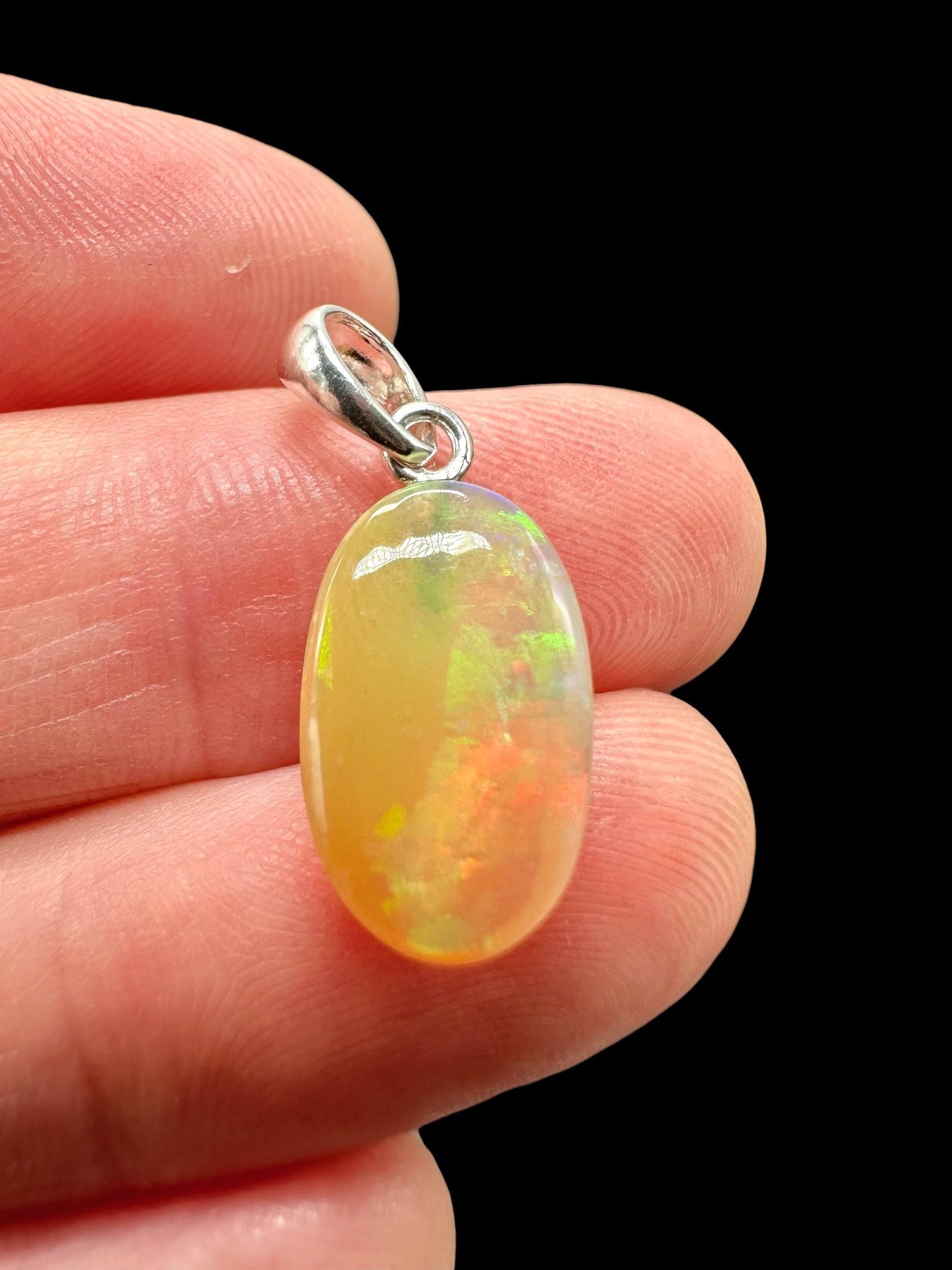 Silver faceted precious opal pendant - SP/OP156
