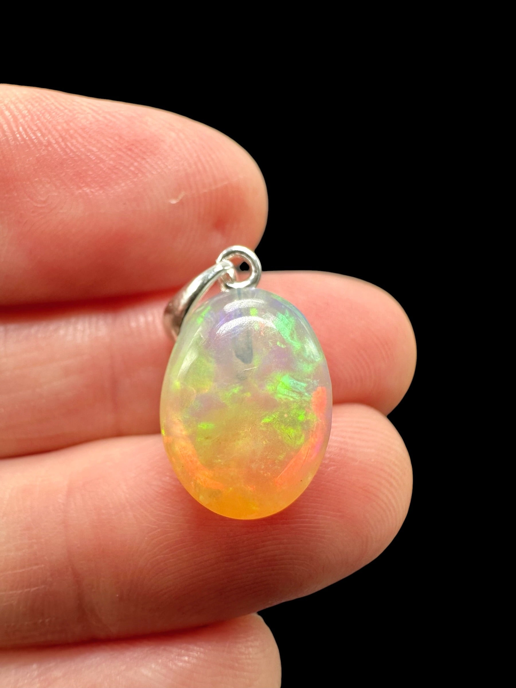 Silver faceted precious opal pendant - SP/OP157