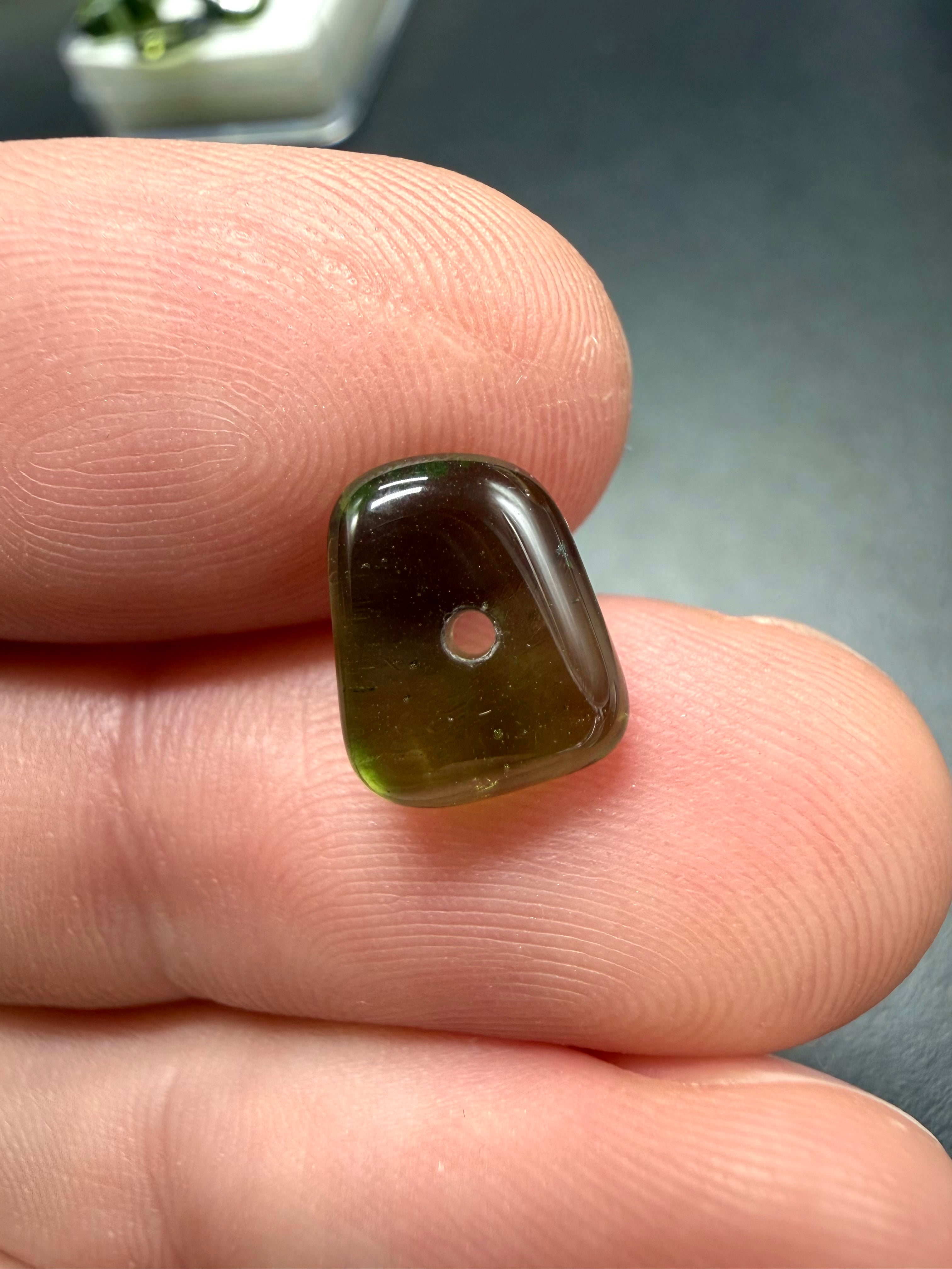 Moldavite bead with drilled hole – random piece - VK12