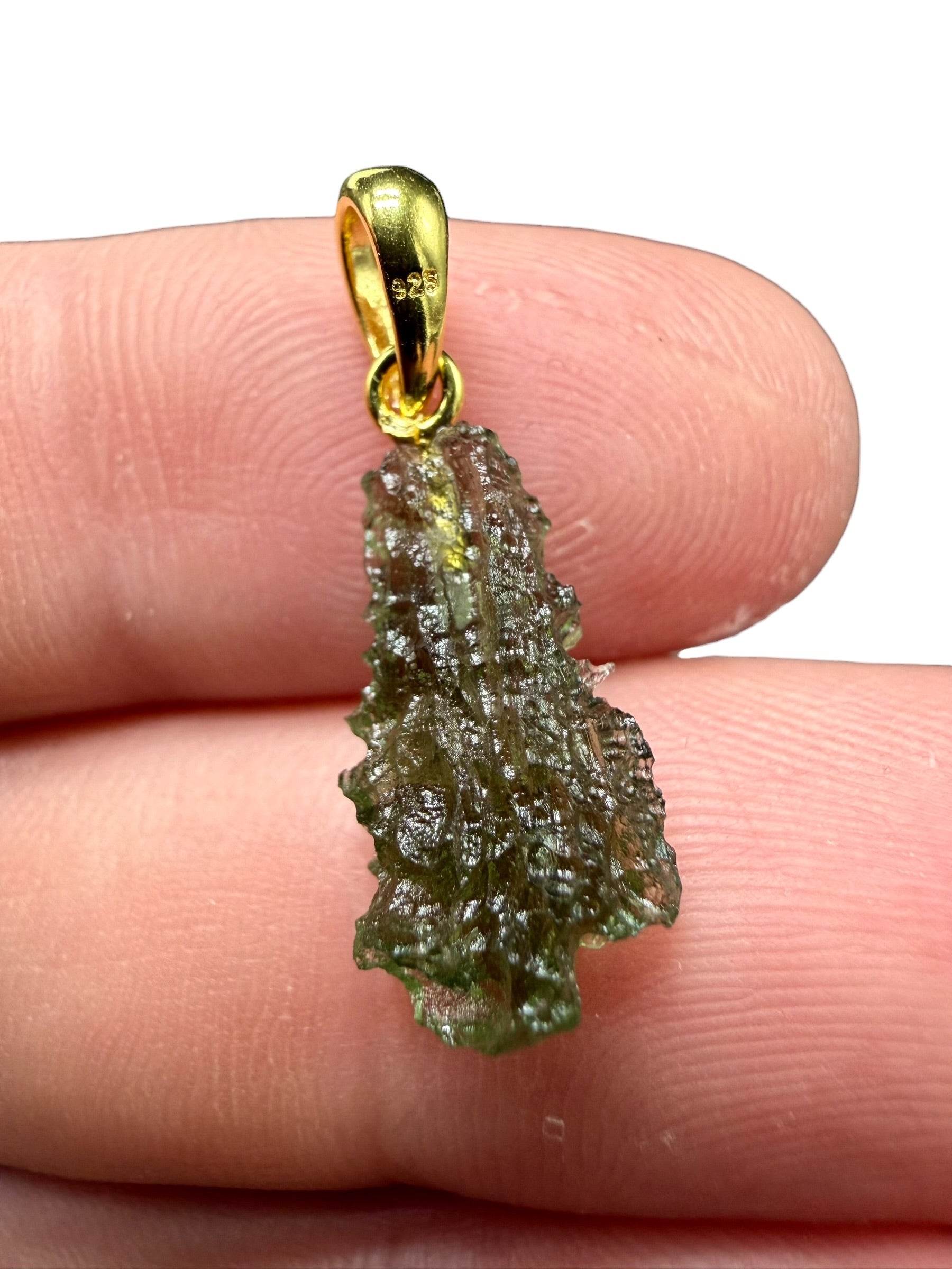 Gold-plated moldavite pendant 0,84g