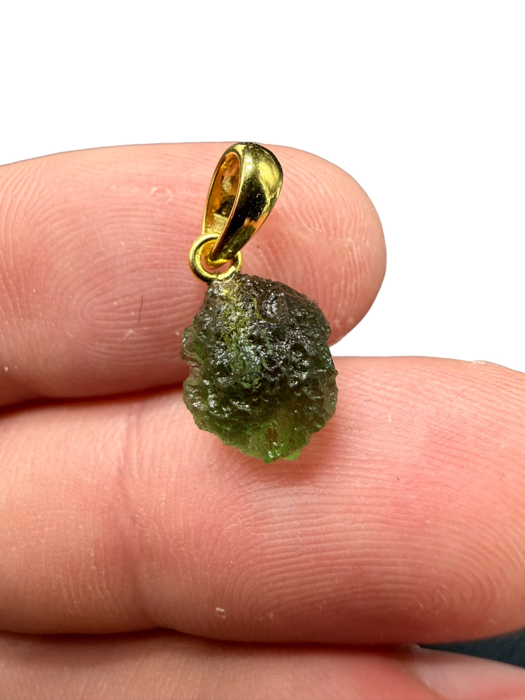 Gold-plated moldavite pendant 0,86g