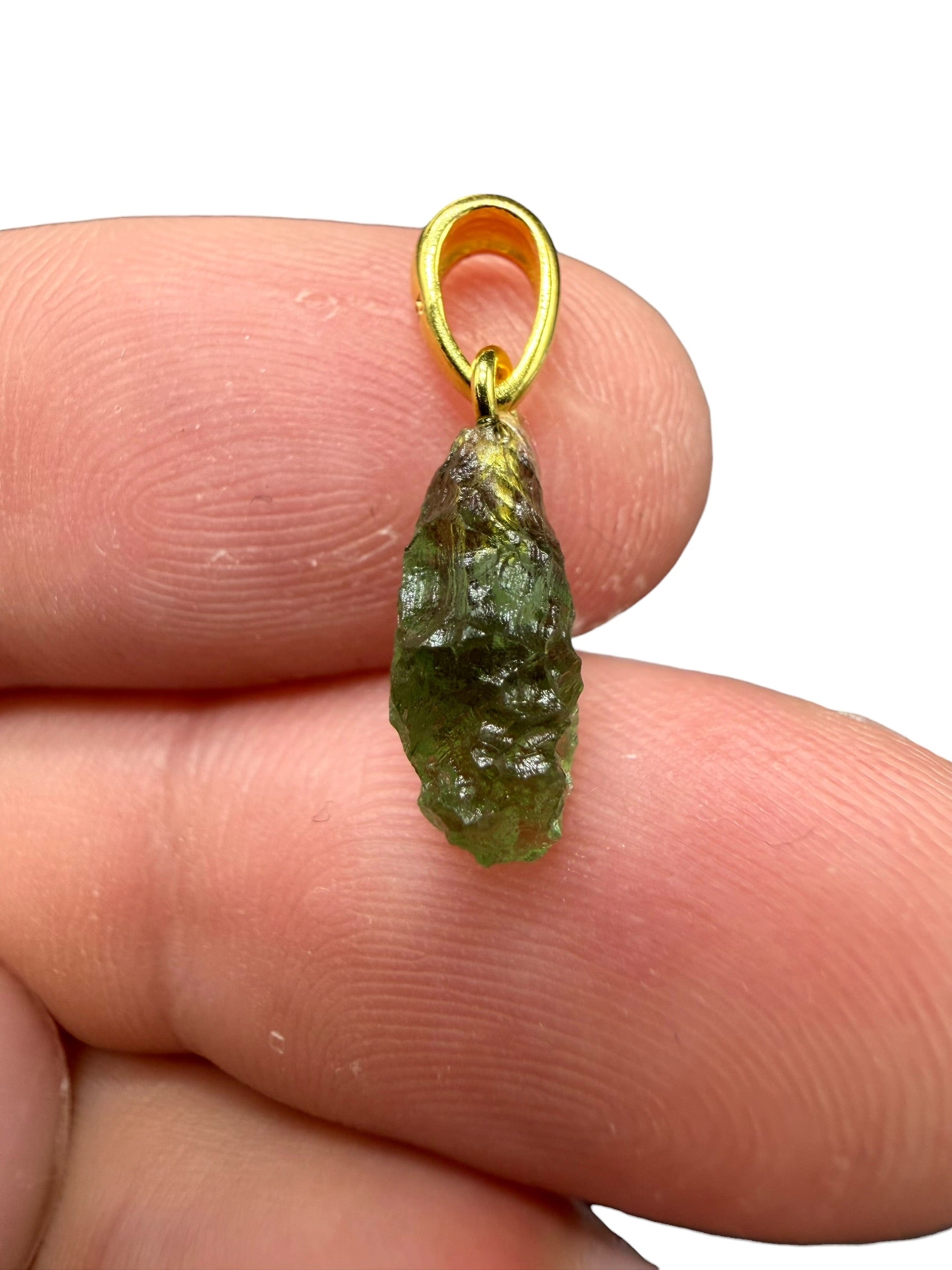 Gold-plated moldavite pendant 0,64g