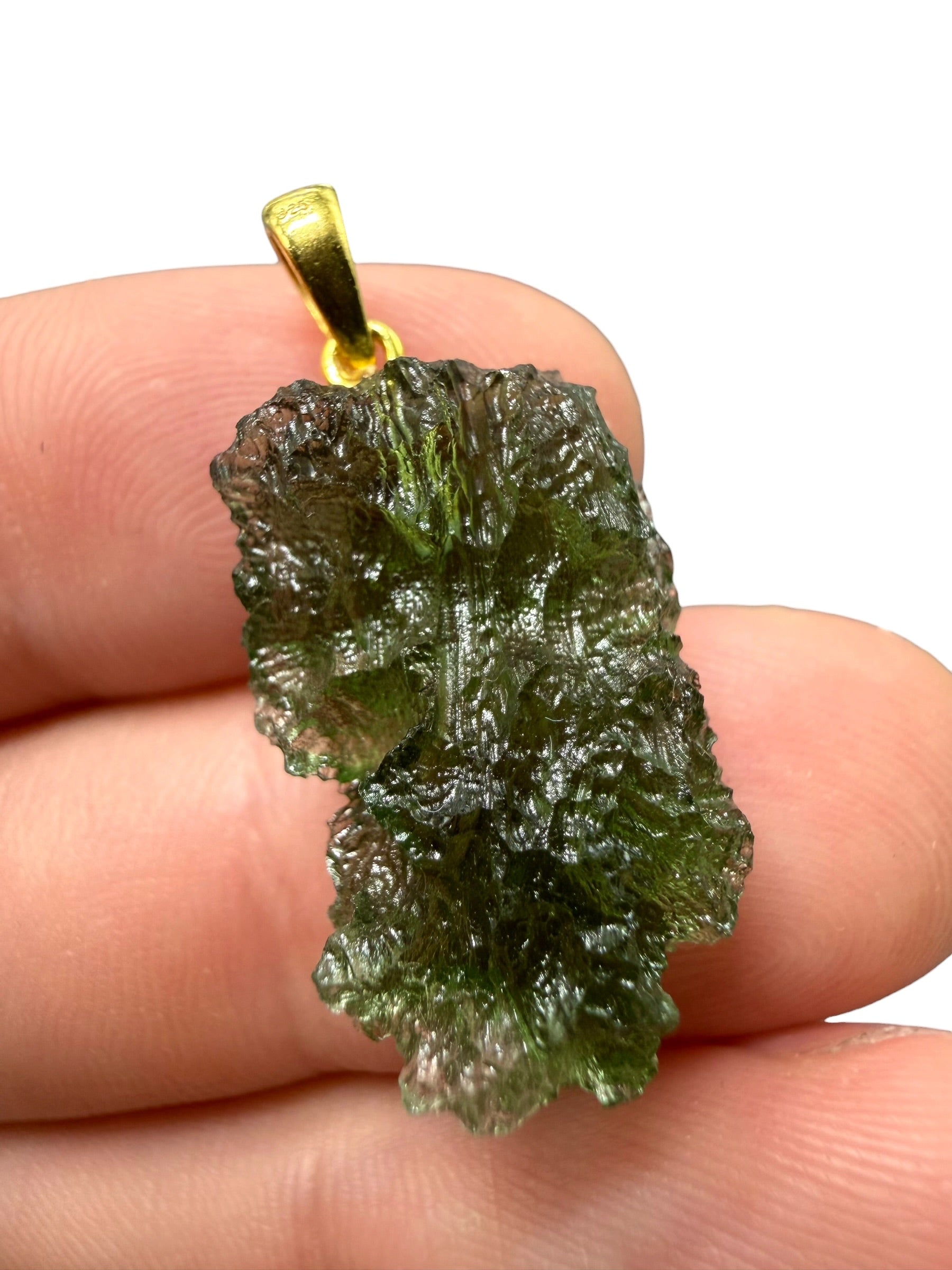 Gold-plated moldavite pendant 3g