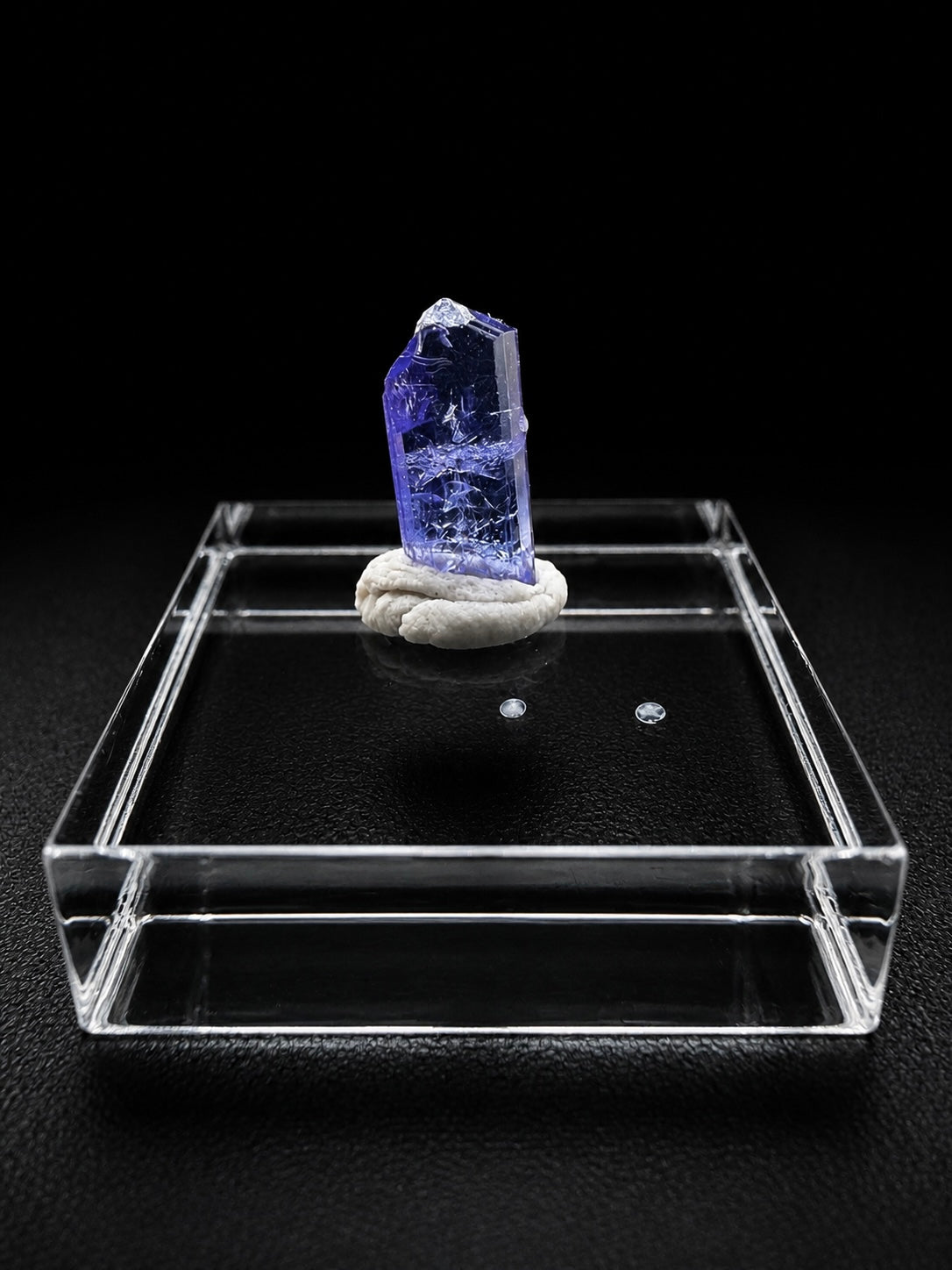 Tanzanite – Merelani Hills, Tanzania