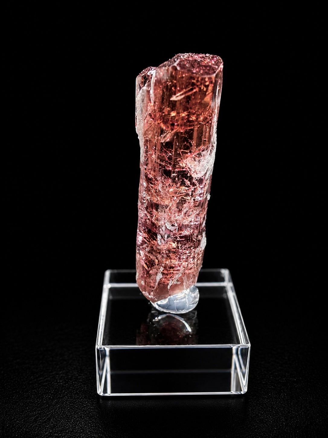 Rubellite – Befisiotra mine, Madagascar