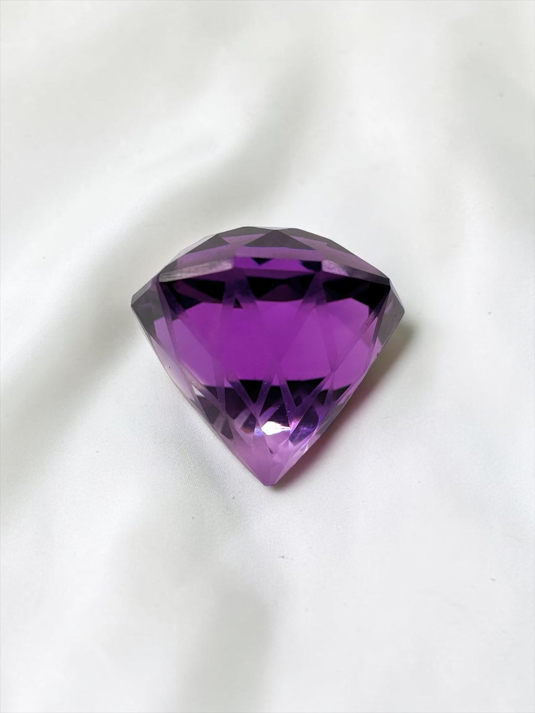 Faceted amethyst from Brazil 23,2ct - BAM01