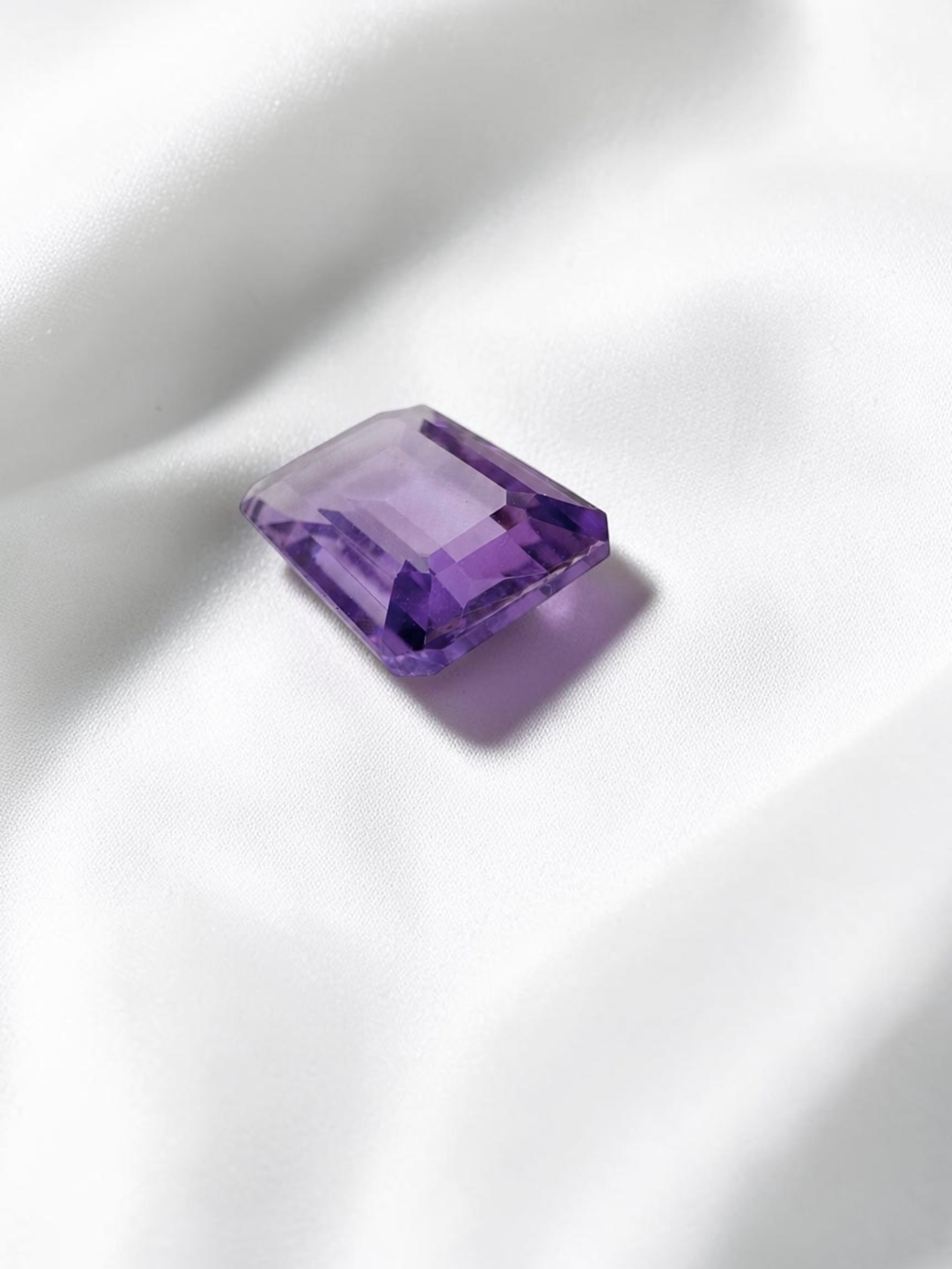 Faceted amethyst from Brazil 6,3ct - BAM02