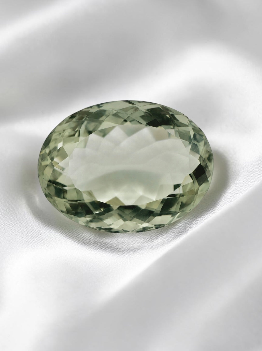Faceted prasiolite from Brazil 19,9ct