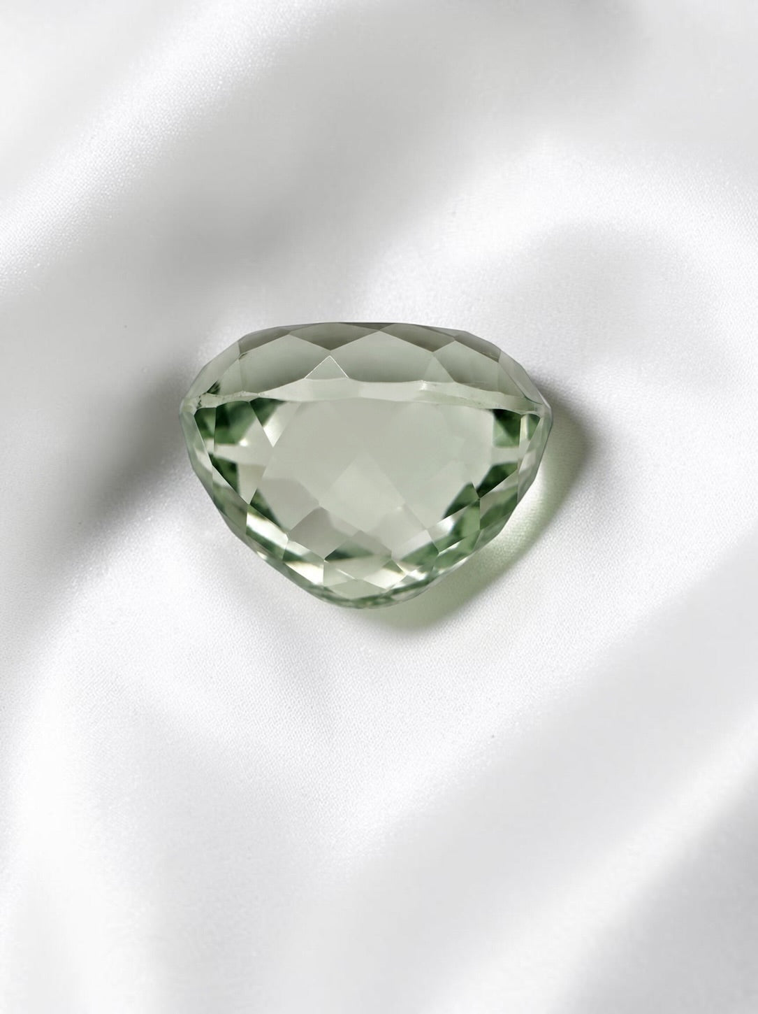 Faceted prasiolite from Brazil 13,7ct - BPR03