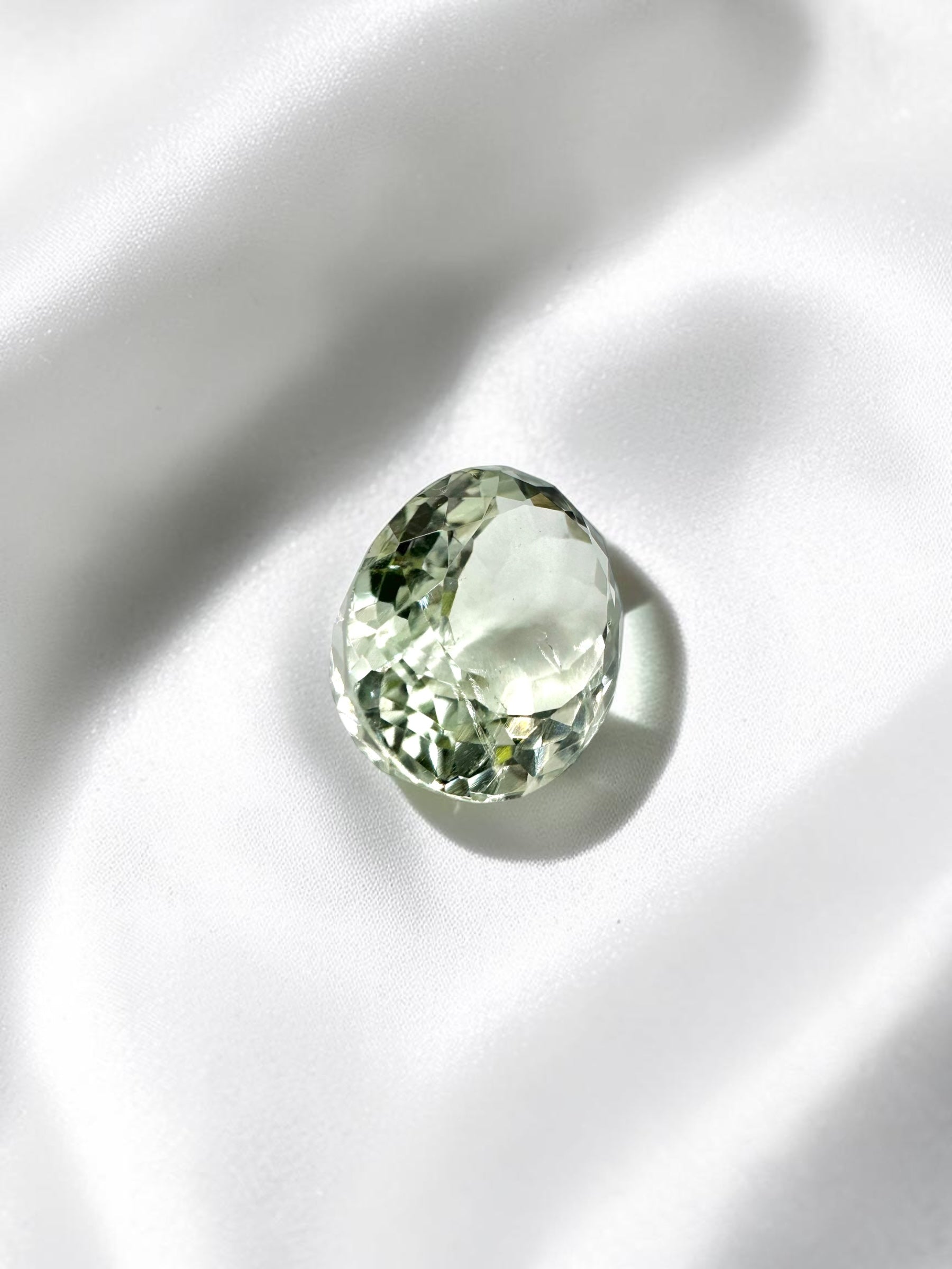 Faceted prasiolite from Brazil 9,8ct - BPR05