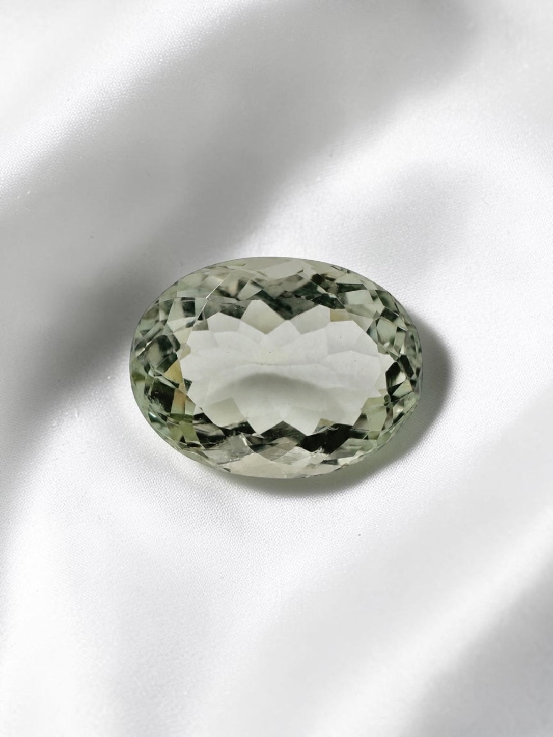 Faceted prasiolite from Brazil 9,8ct