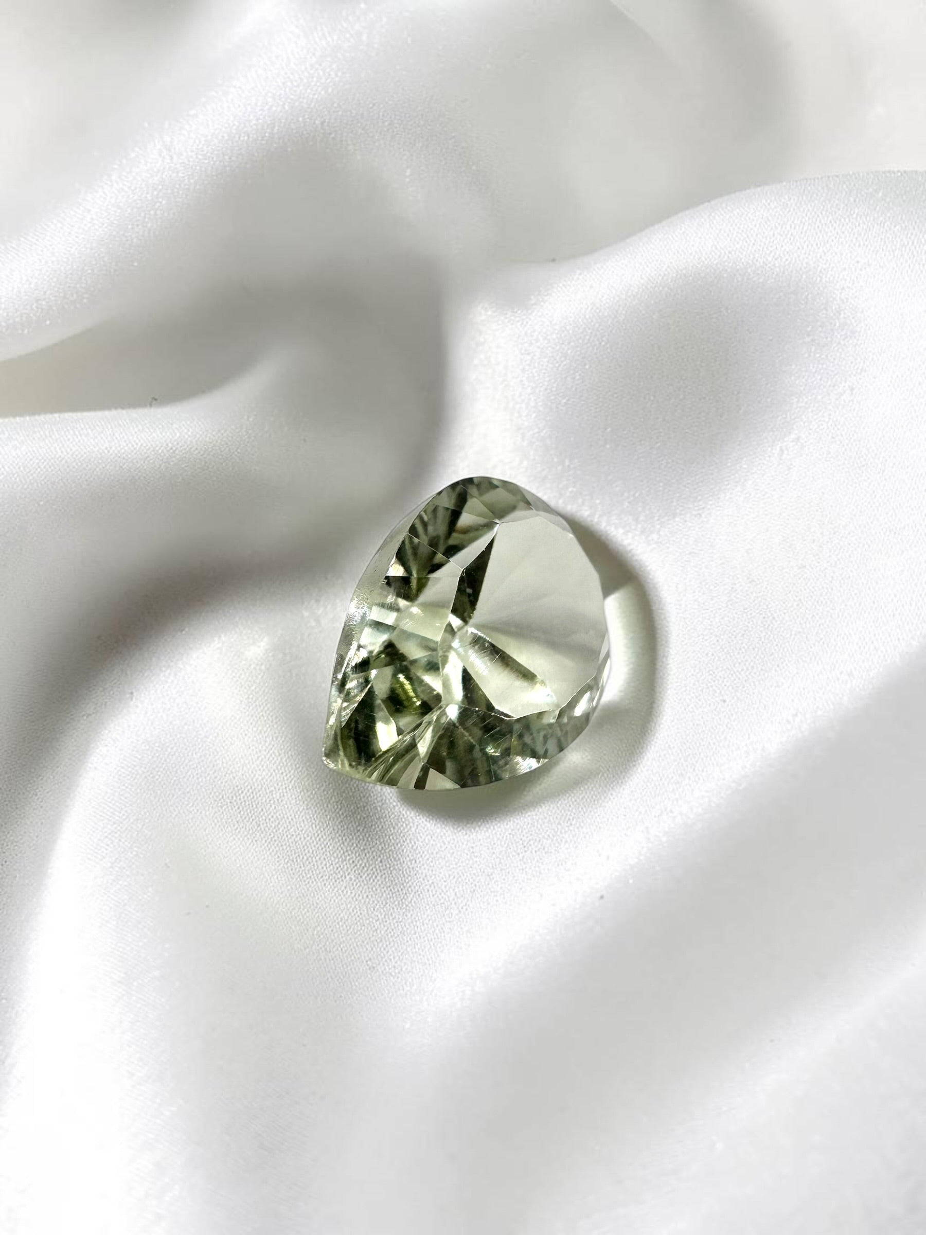 Faceted prasiolite from Brazil 5,65ct - BPR06