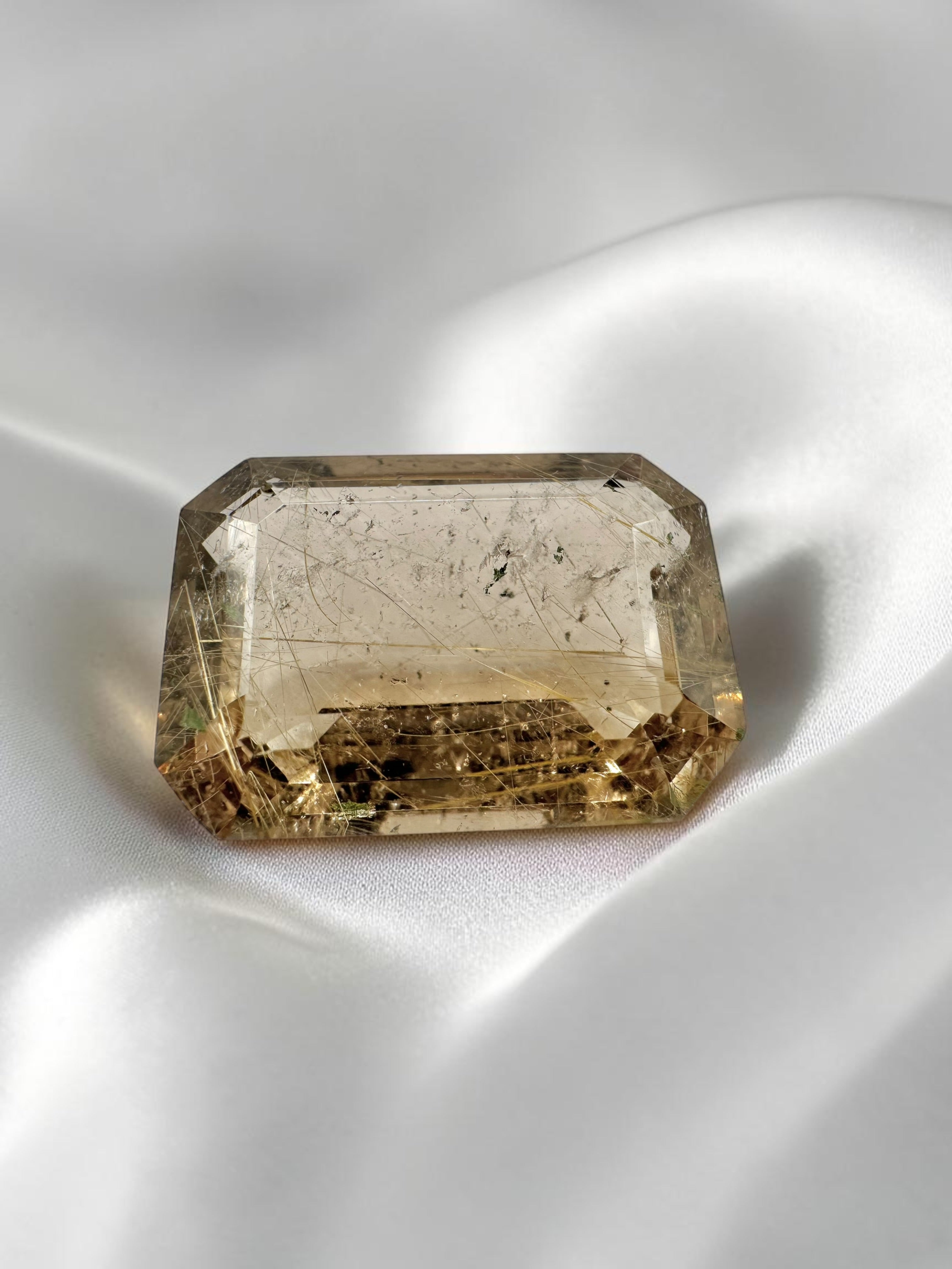 Faceted smoky quartz with rutile from Brazil 43ct - BZR01