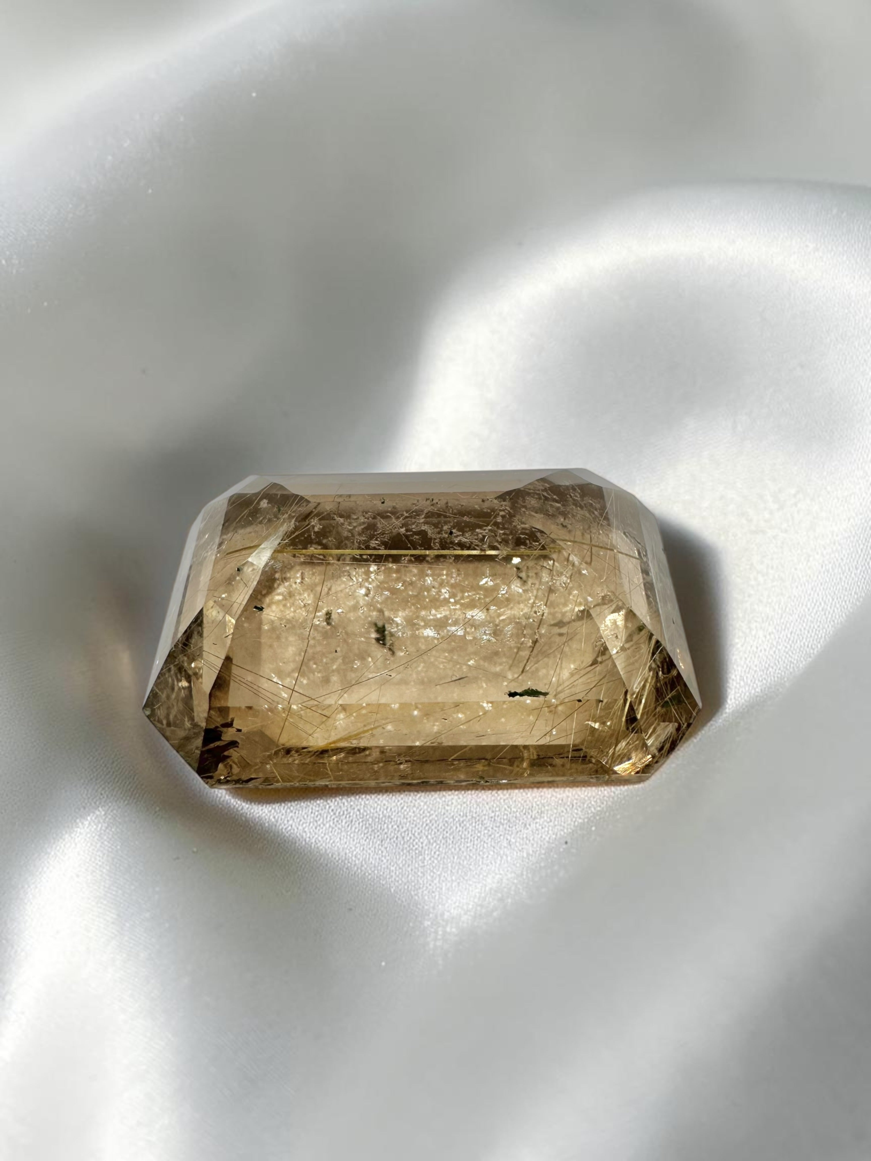 Faceted smoky quartz with rutile from Brazil 43ct - BZR01