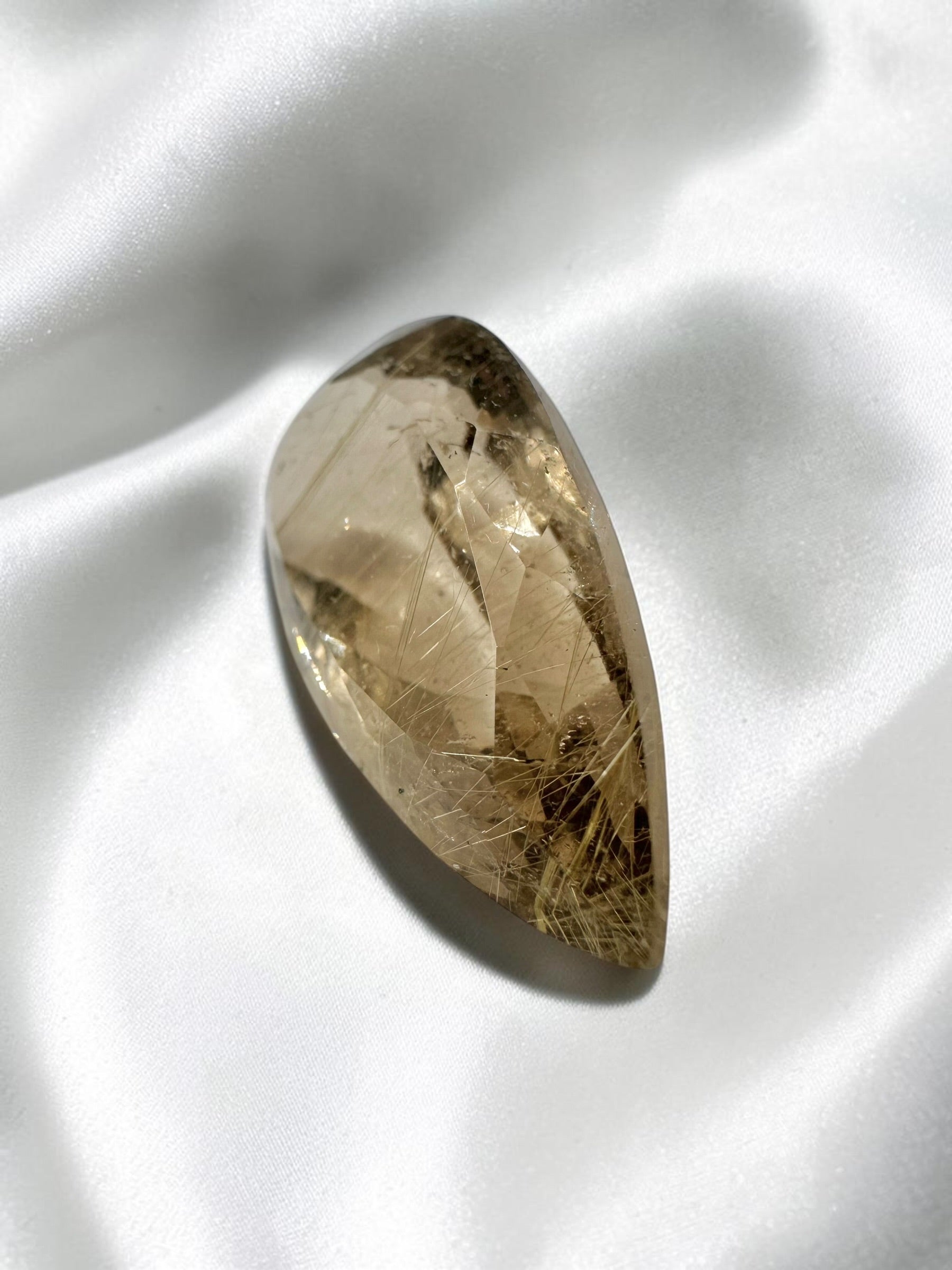 Faceted smoky quartz with rutile from Brazil 31ct - BZR04