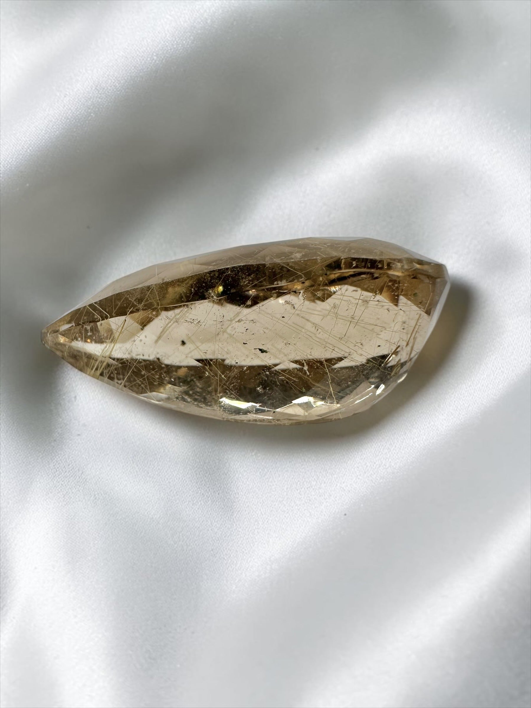 Faceted smoky quartz with rutile from Brazil 31ct - BZR04