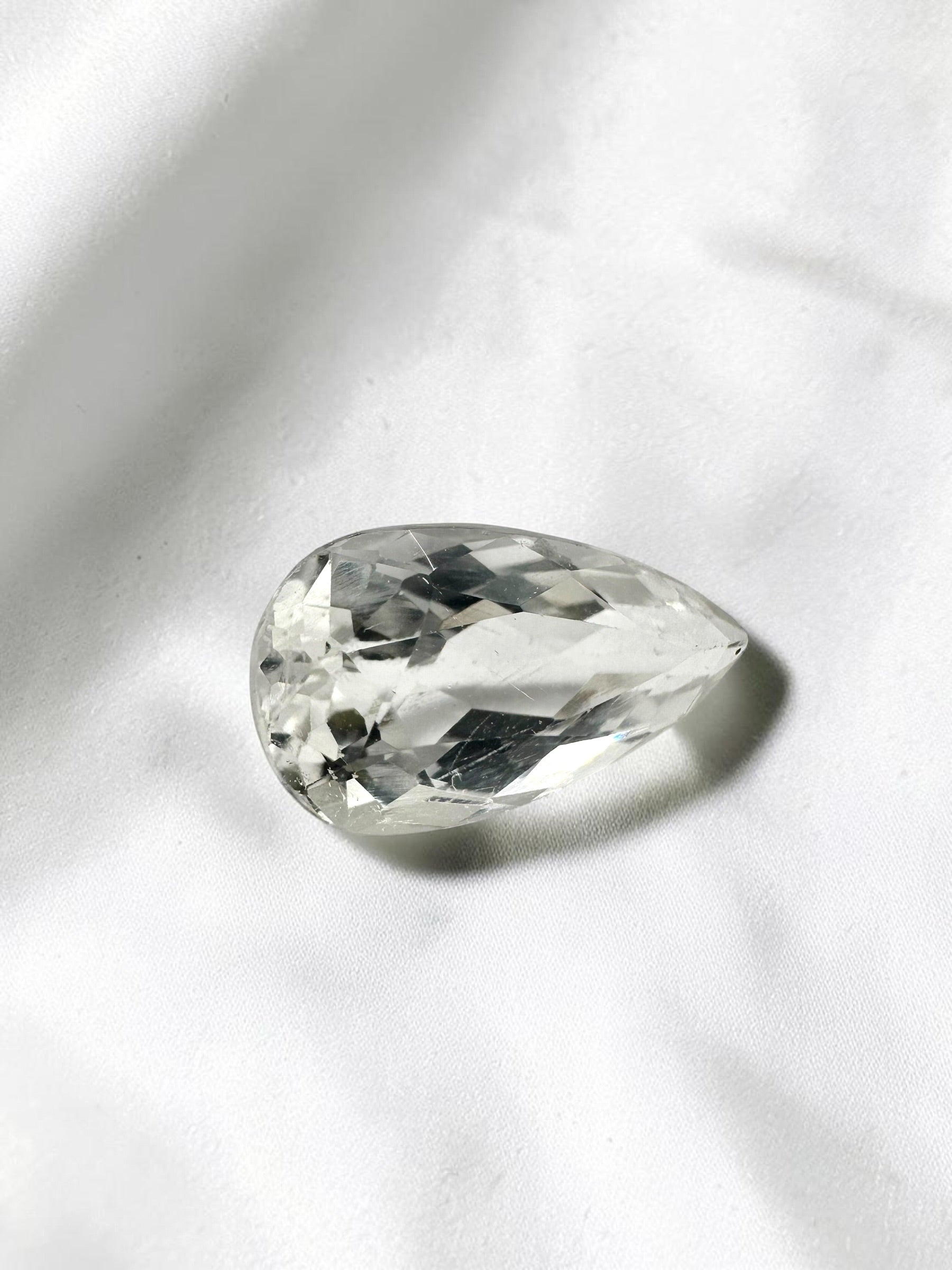 Faceted Zircon from Cambodia 3,1ct