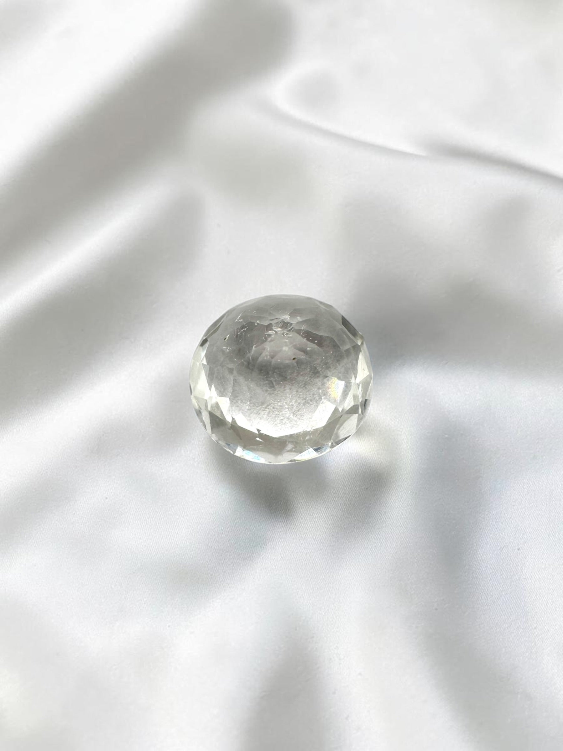 Faceted Zircon from Cambodia 3,2ct - BZI04