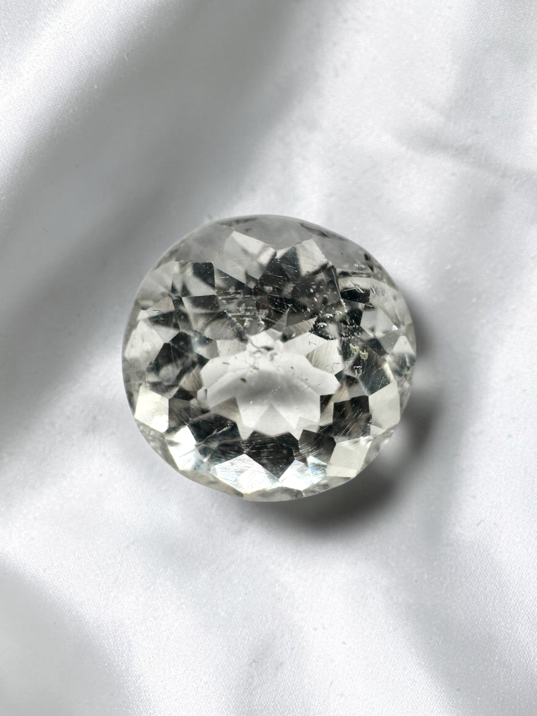 Faceted Zircon from Cambodia 3,2ct