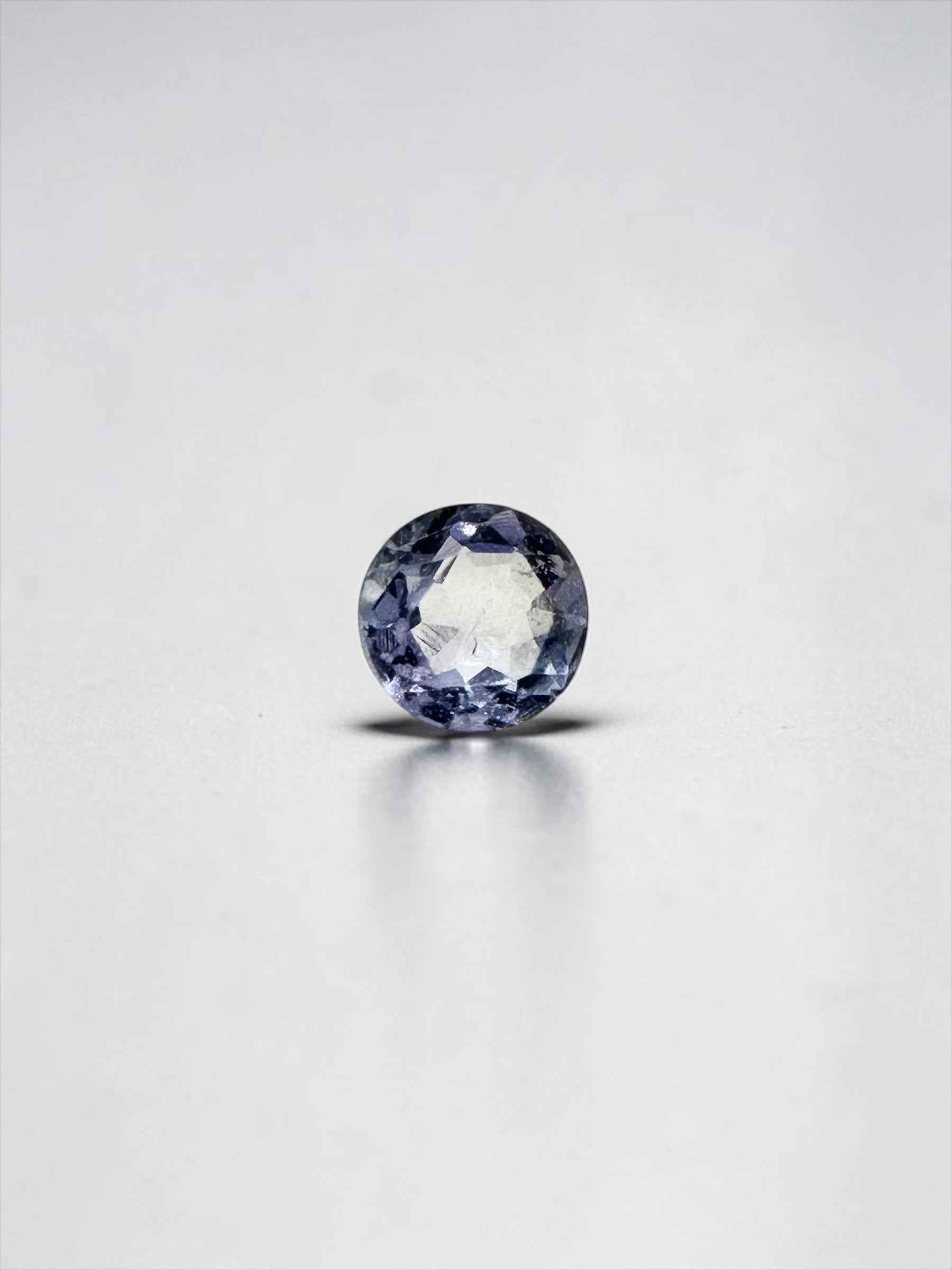 Faceted tanzanite 2,3-2,4mm – Merelani Hills, Tanzania - BTA01