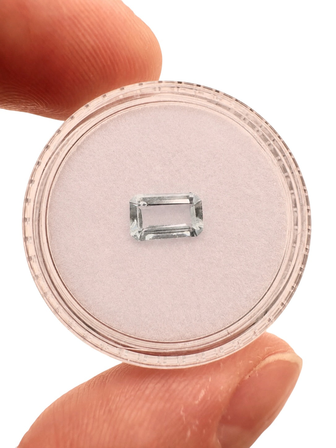 Faceted Aquamarine from Pakistan 0,65ct - BAK05