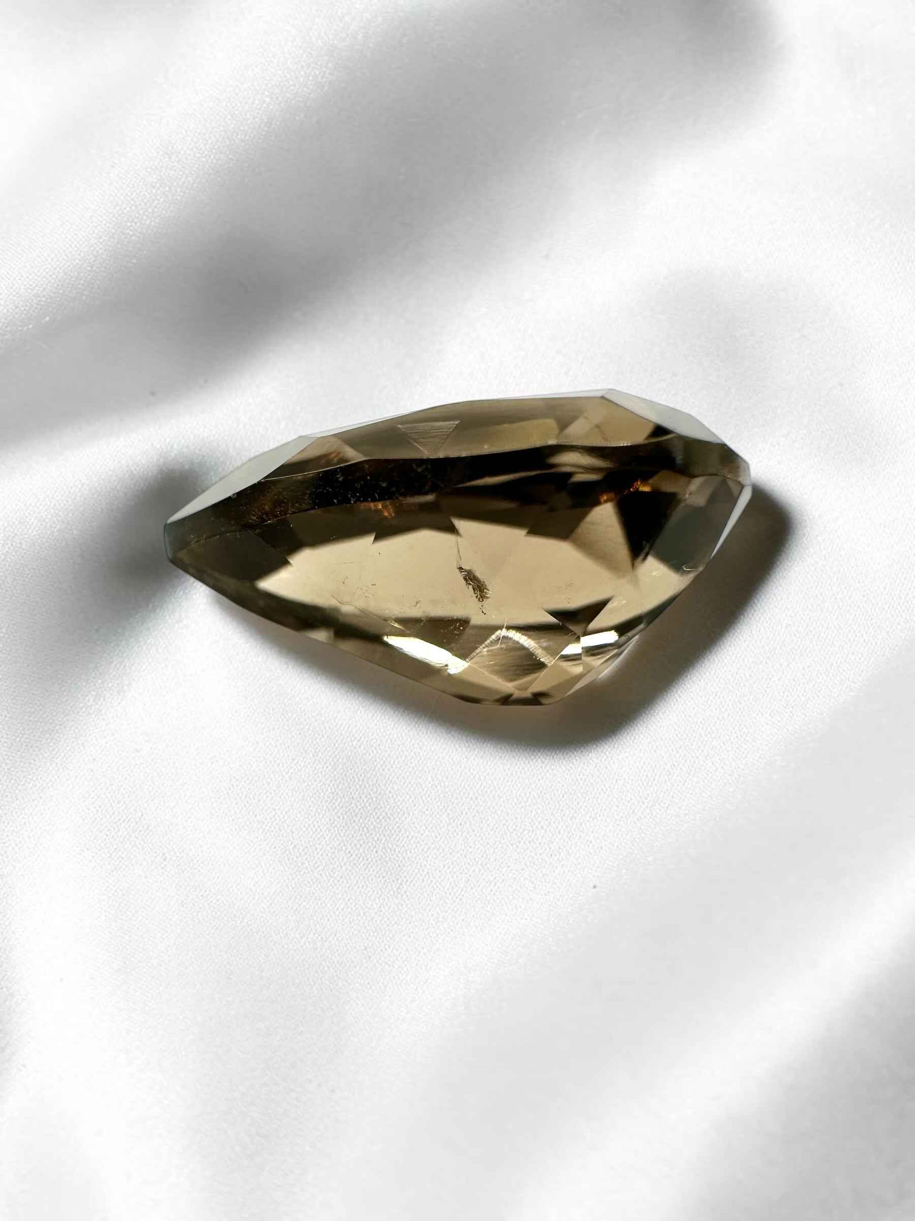 Quarzo fumé sfaccettato dal Brasile 4,9ct - BZA03