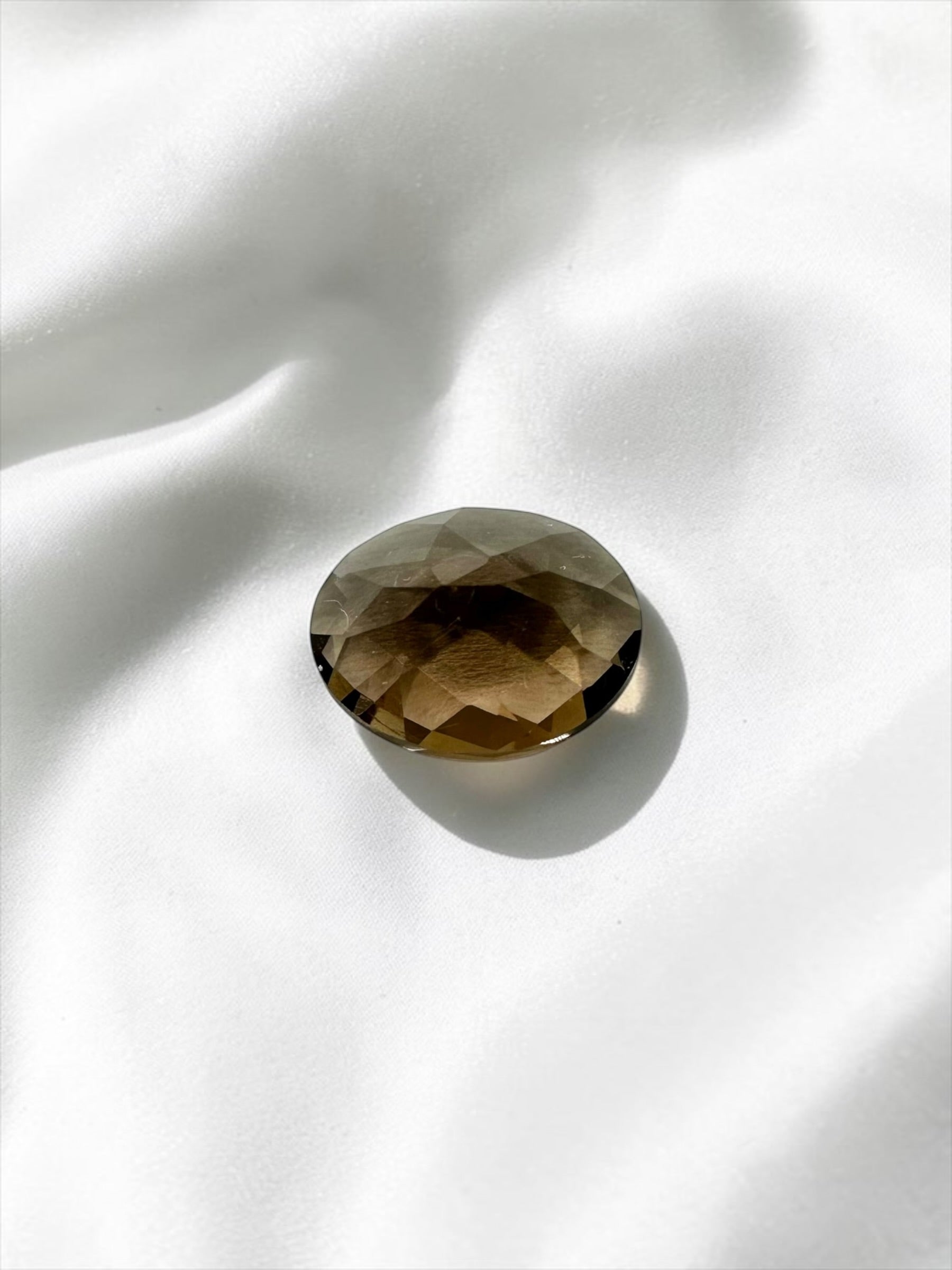 Faceted smoky quartz from Brazil 2,25ct - BZA04