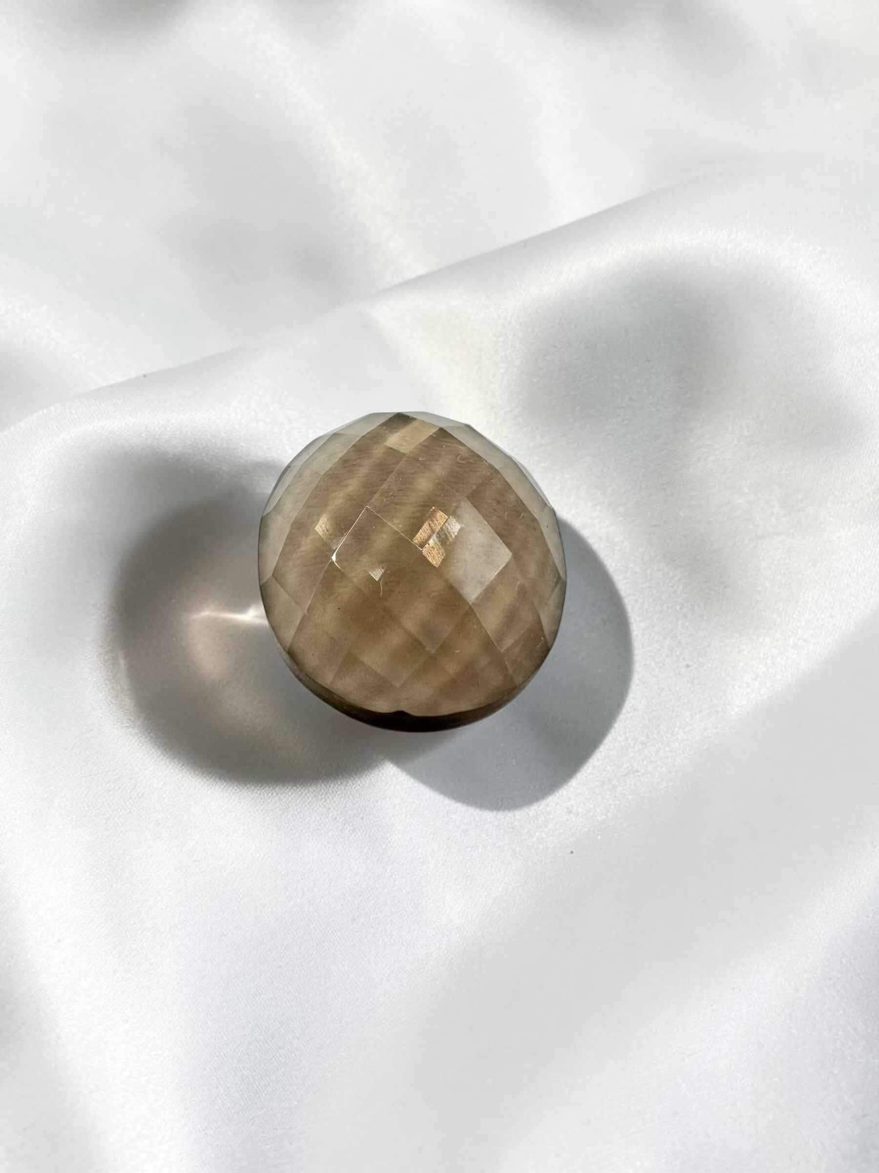 Quarzo fumé sfaccettato con base piatta dal Brasile 6,45ct - BZA07