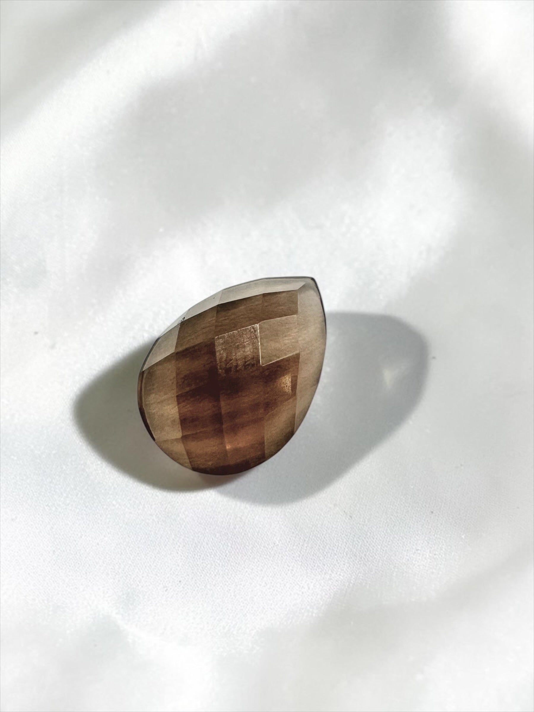Flat-backed faceted smoky quartz from Brazil 4,75ct - BZA10