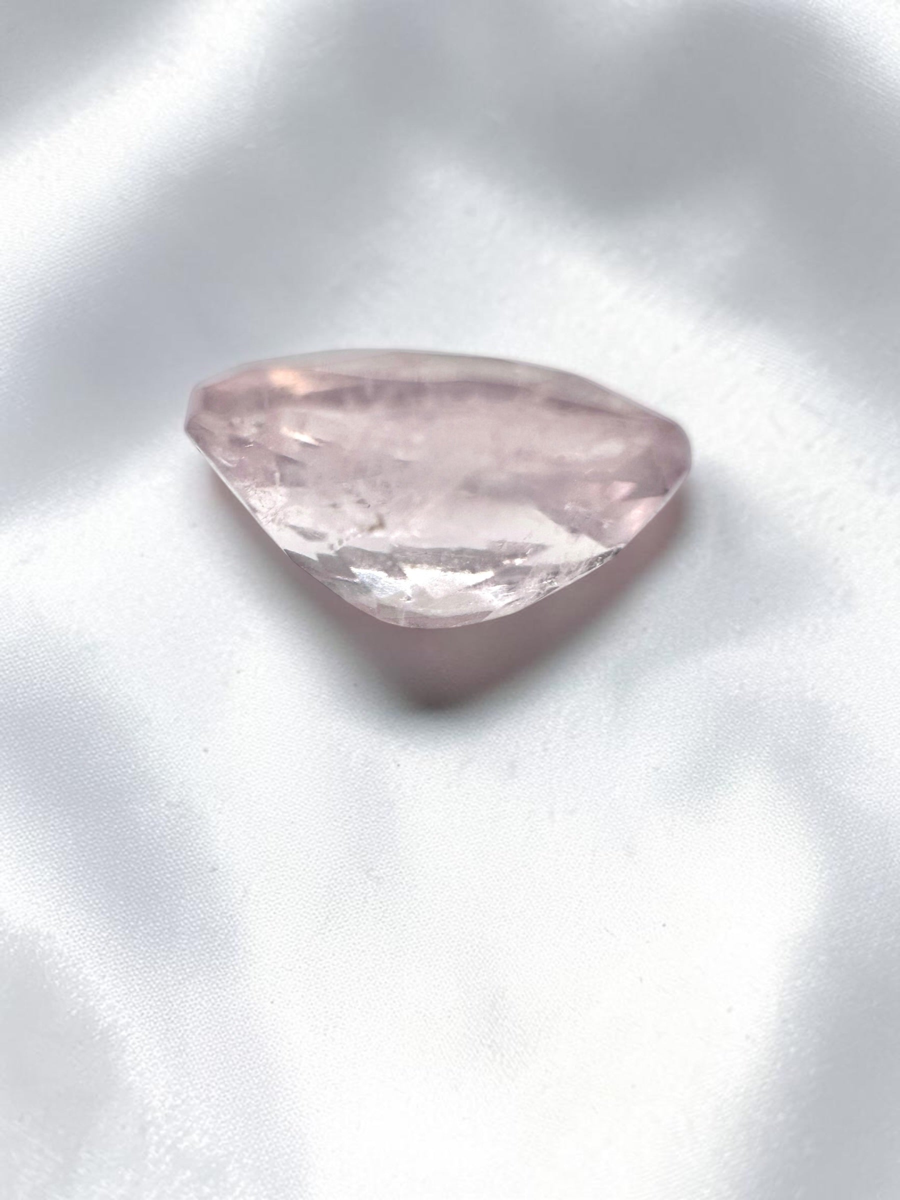 Faceted Morganite from Pakistan 1,85ct - BM02