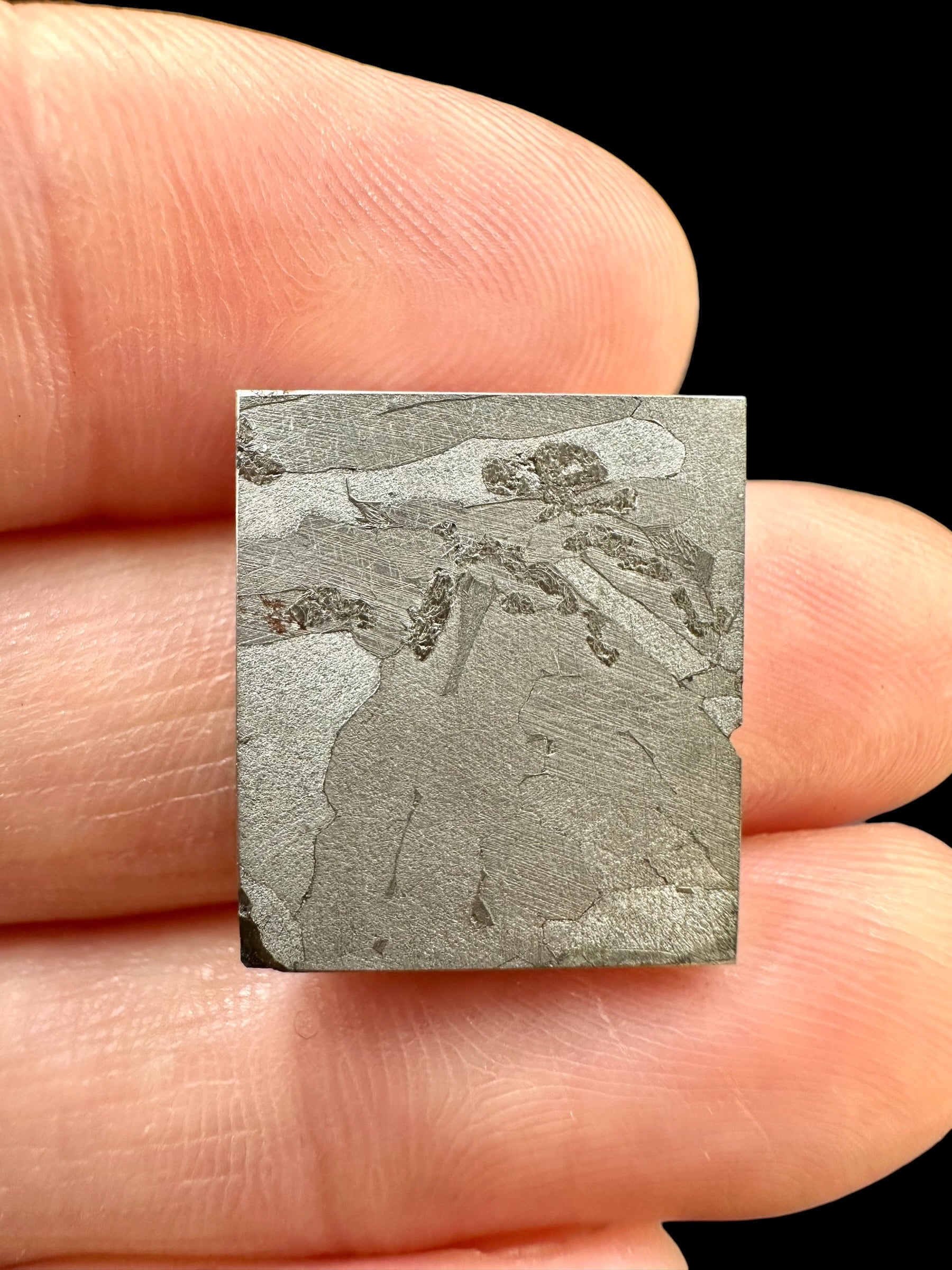 Meteorite Nantan 4,1g – Guangxi, China - MENA25