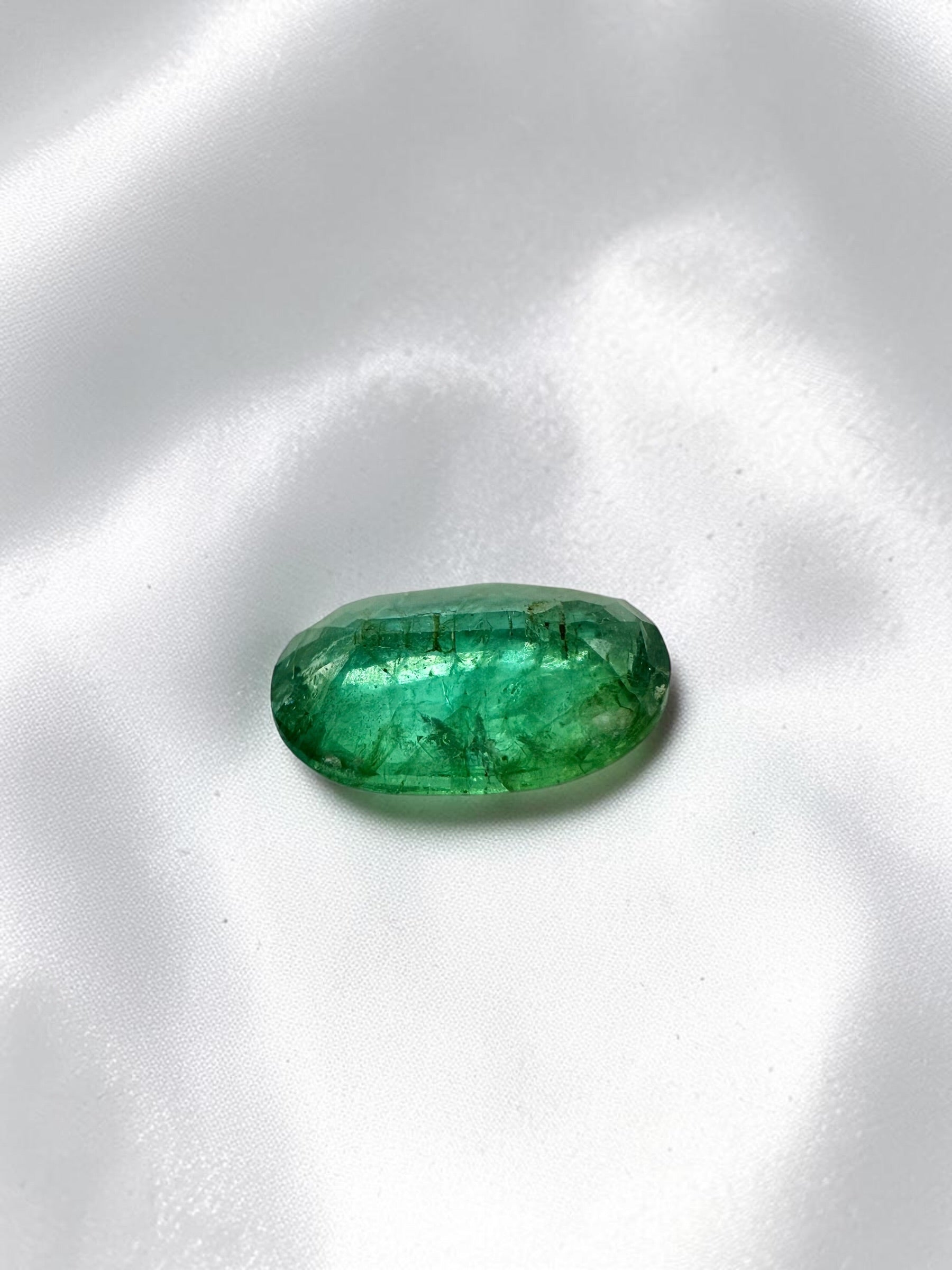 Faceted emerald from pakistan 0,7ct - BS025