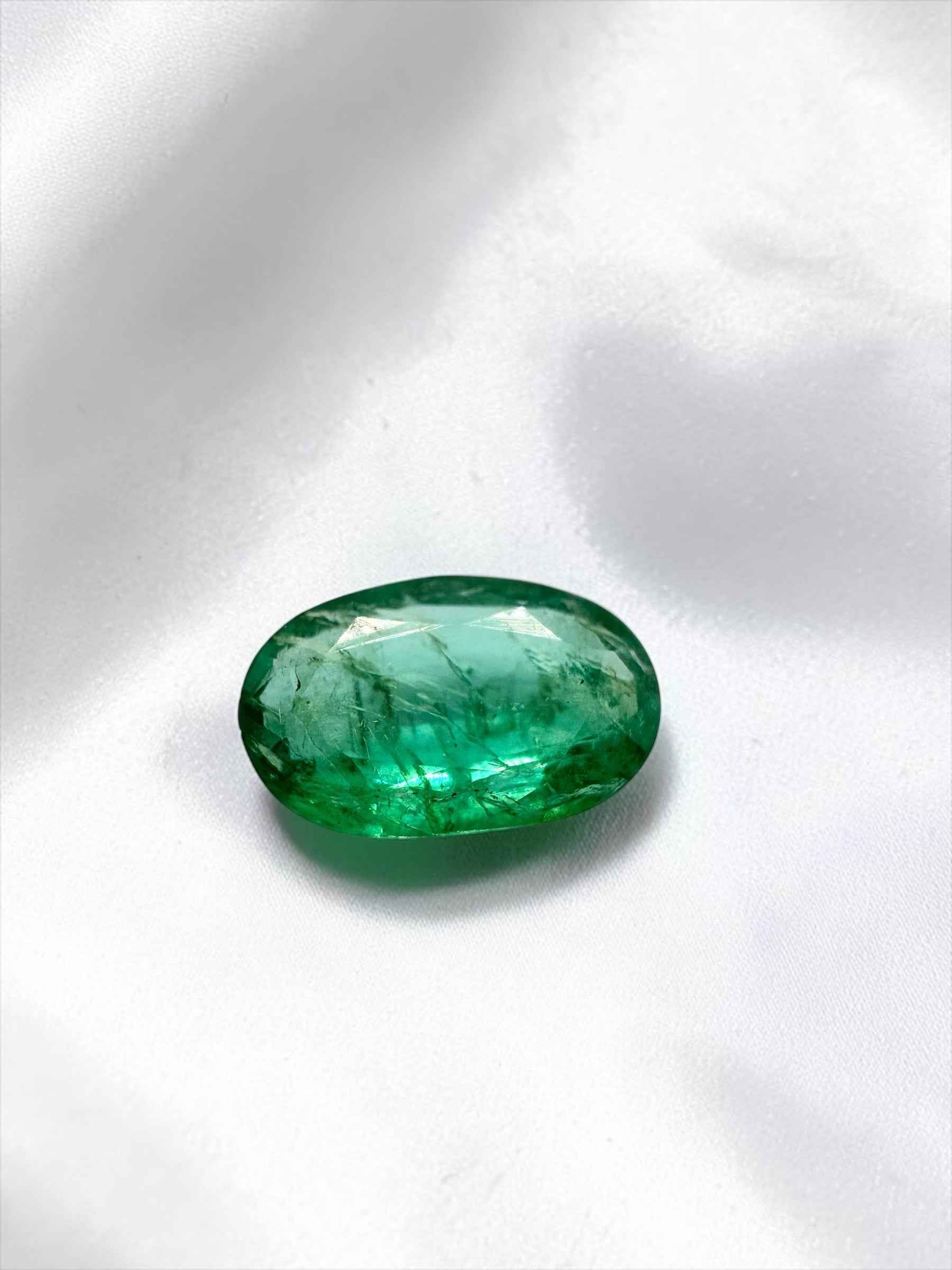 Smeraldo sfaccettato dal Pakistan 0,7ct - BS025